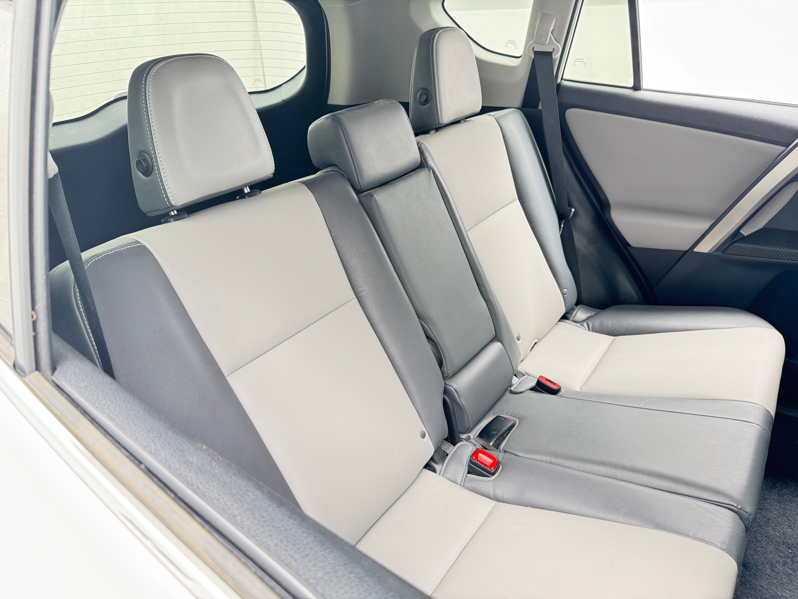 Thumbnail: 2014 Toyota RAV4 - 5