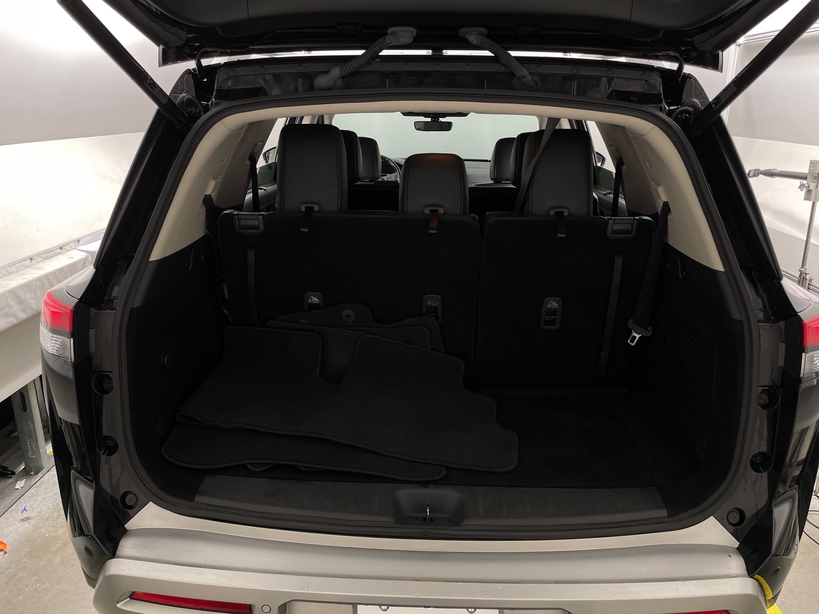 Thumbnail: 2023 Nissan Pathfinder - 6