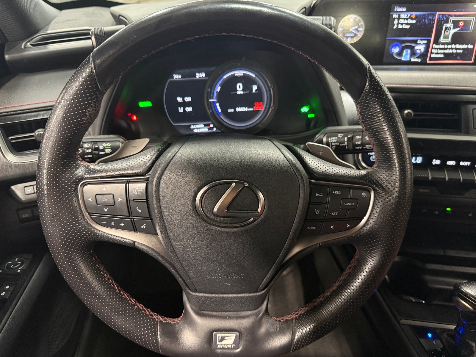 Thumbnail: 2020 Lexus UX - 4