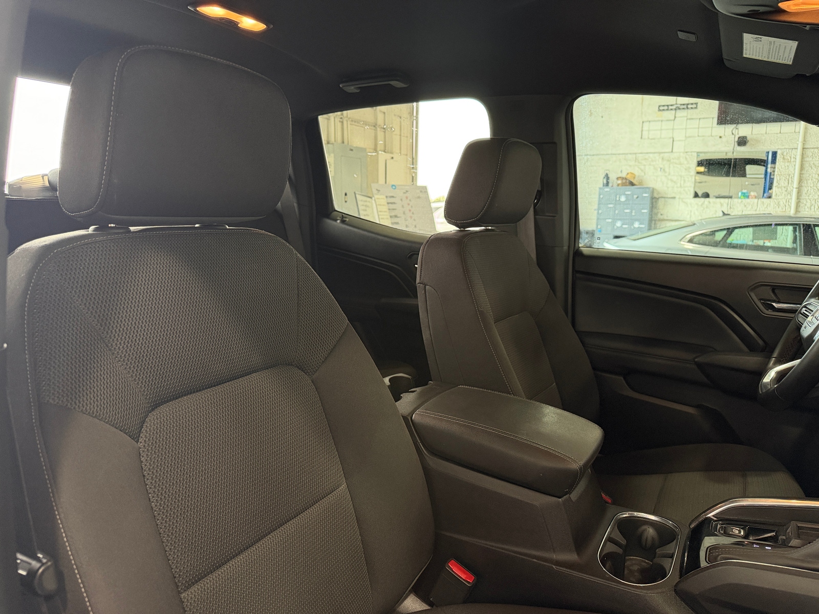 Thumbnail: 2024 GMC Canyon - 2