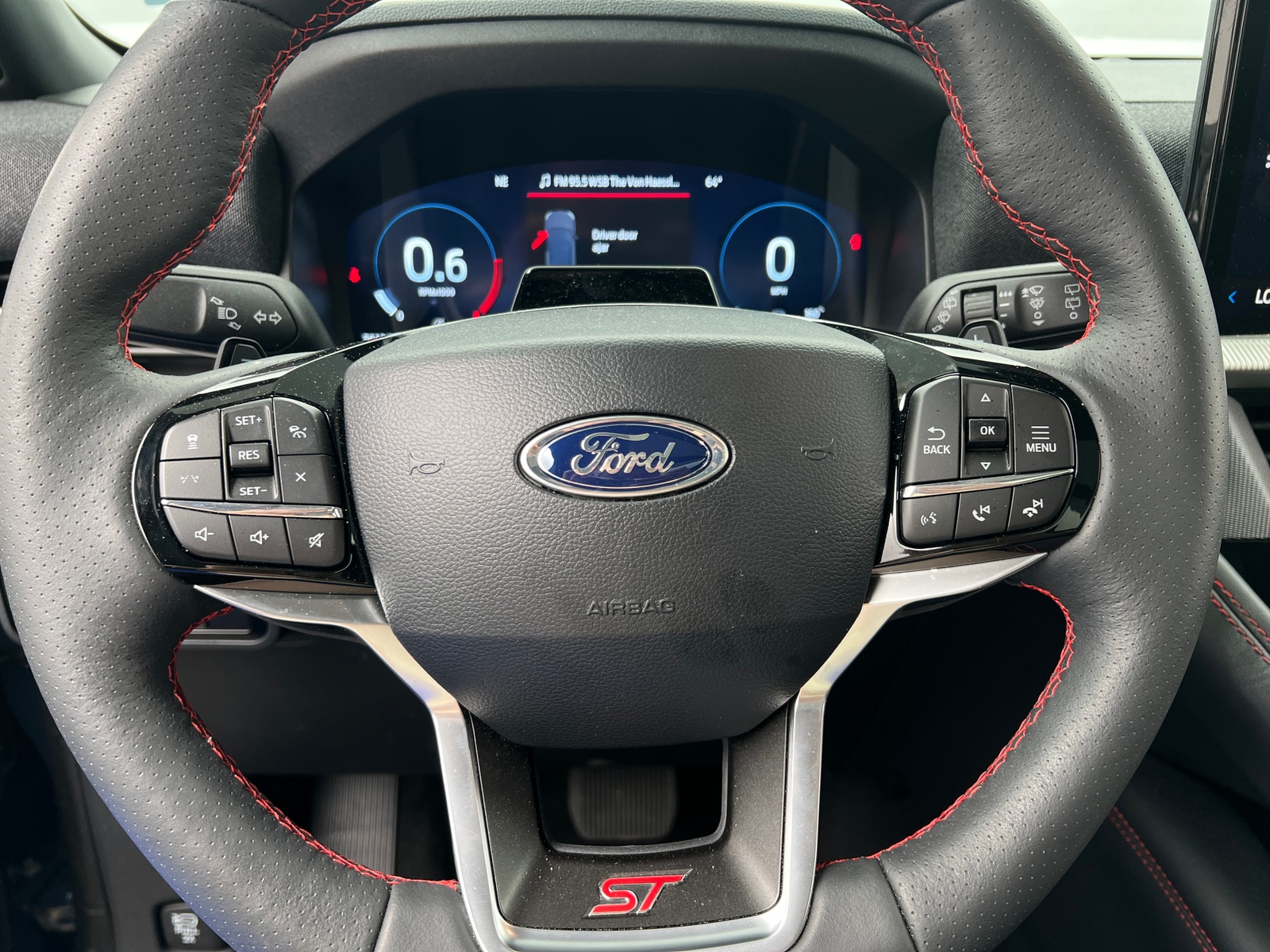 Thumbnail: 2025 Ford Explorer - 4