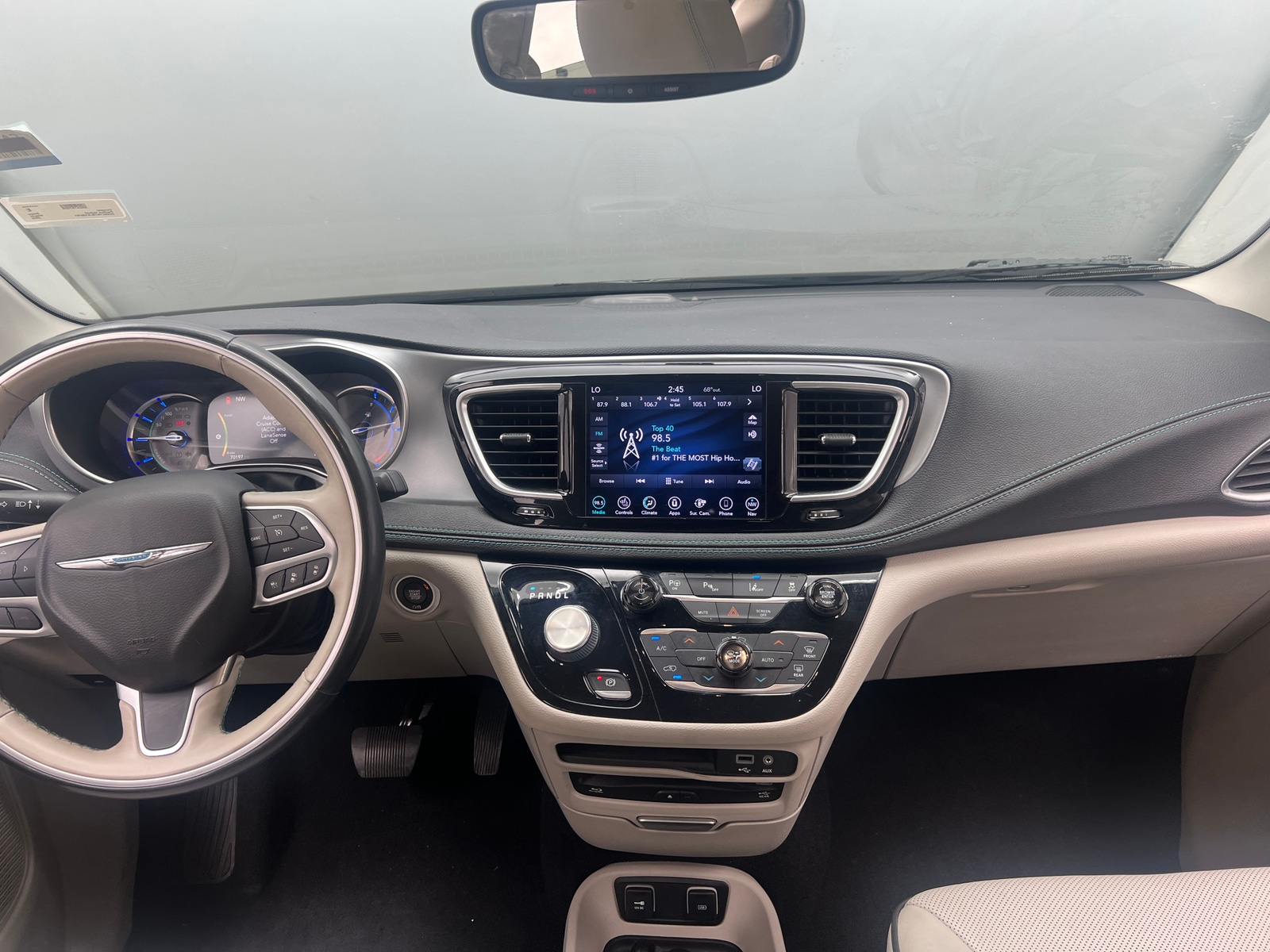 Thumbnail: 2020 Chrysler Pacifica - 2