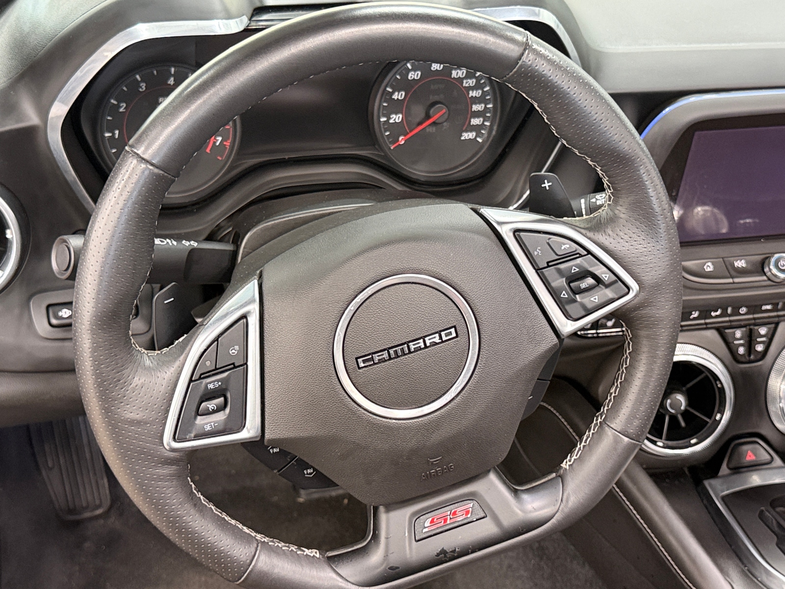 Thumbnail: 2018 Chevrolet Camaro - 4