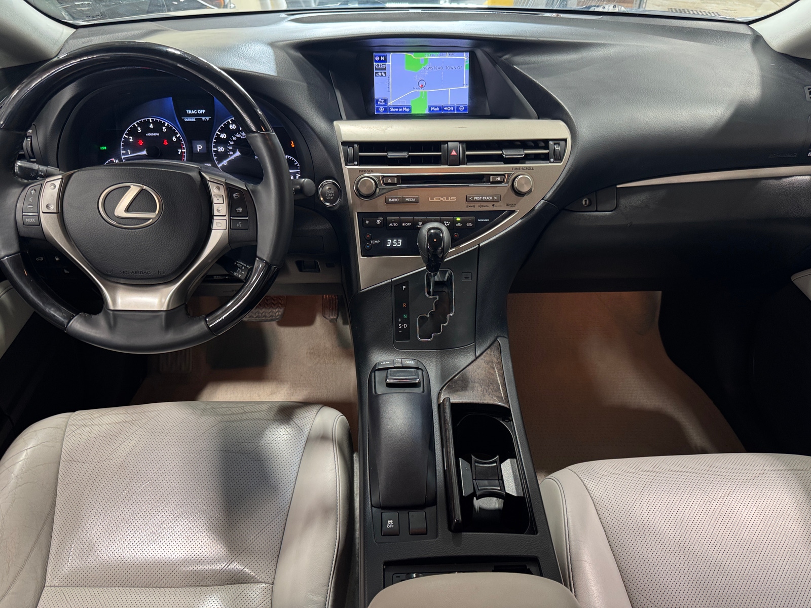 Thumbnail: 2015 Lexus RX - 3