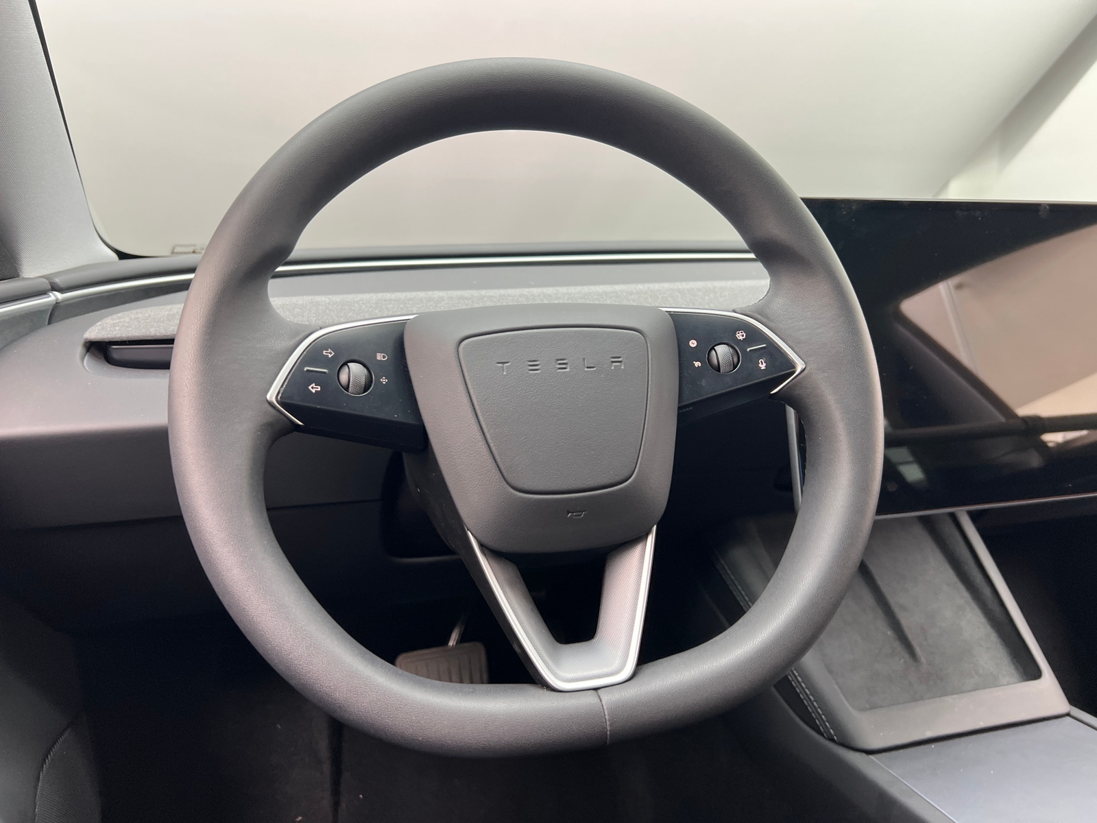 Thumbnail: 2024 Tesla Model 3 - 4