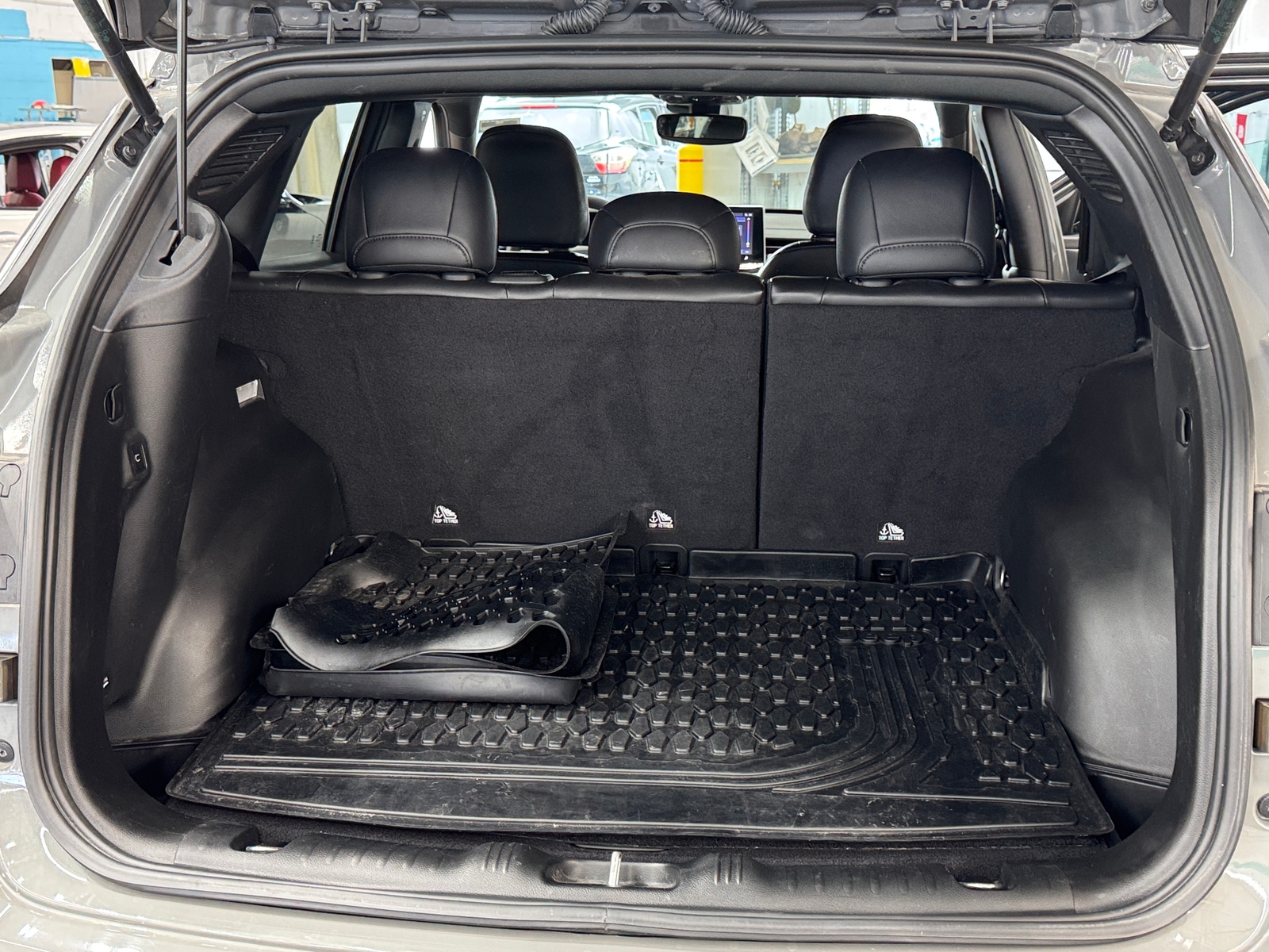 Thumbnail: 2023 Jeep Compass - 7