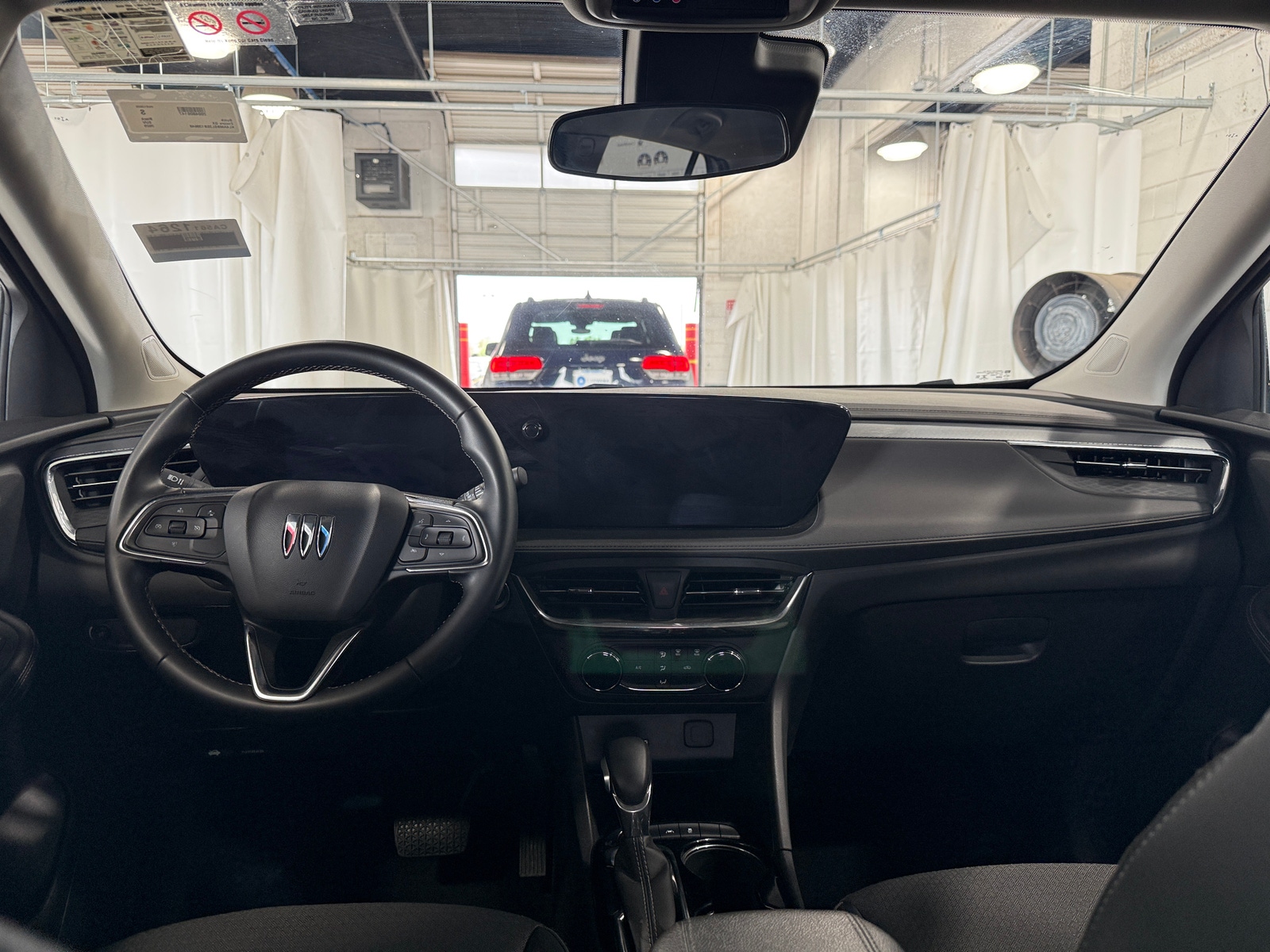 Thumbnail: 2025 Buick Encore GX - 2