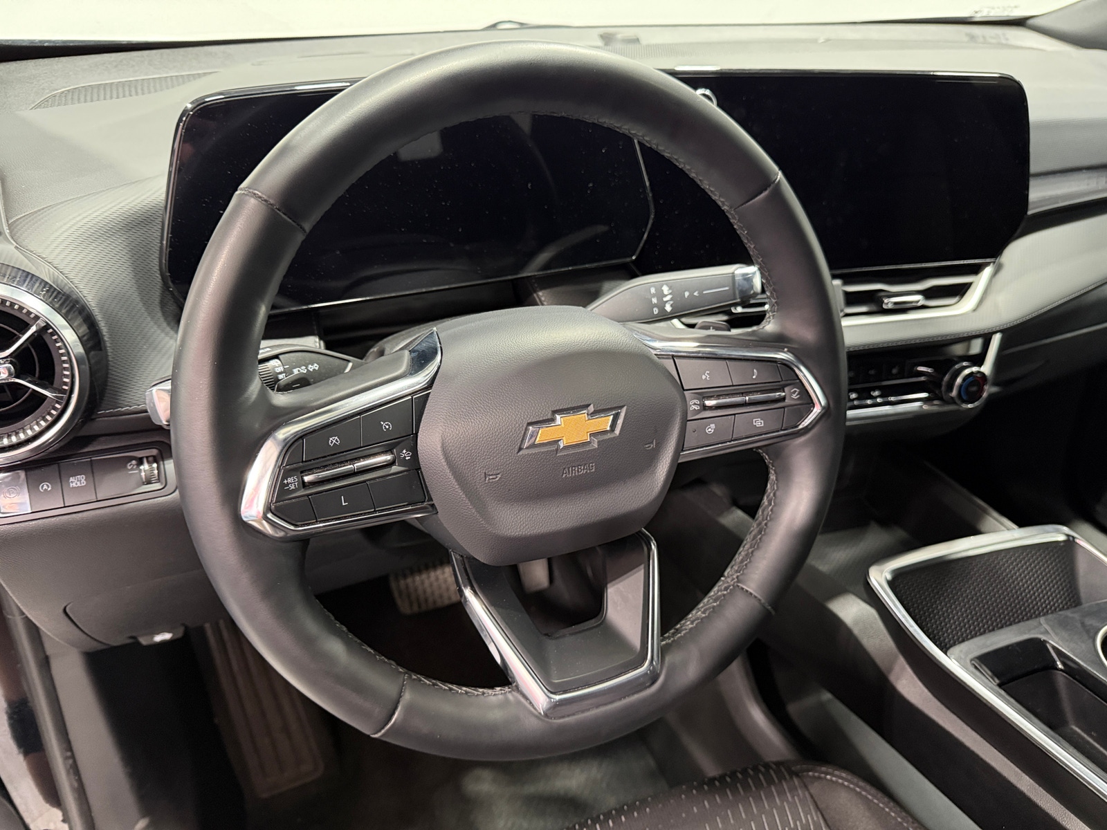 Thumbnail: 2025 Chevrolet Equinox - 5