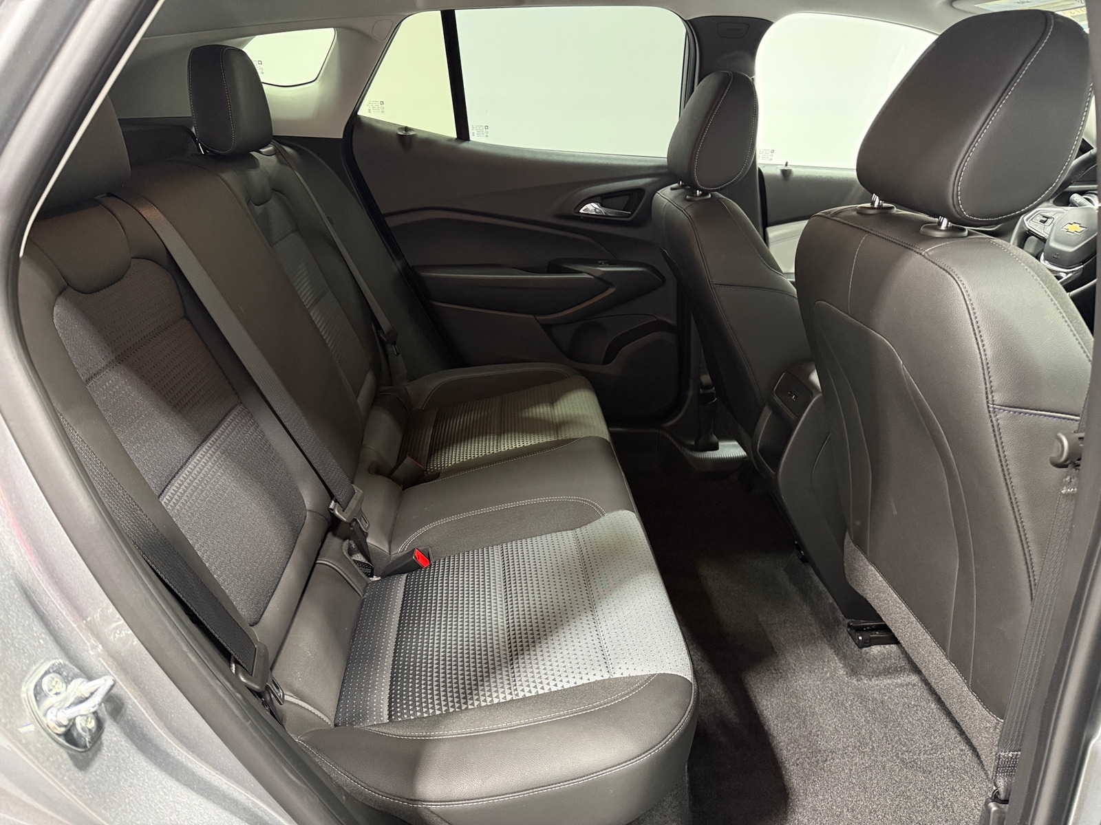 Thumbnail: 2025 Chevrolet Trax - 6