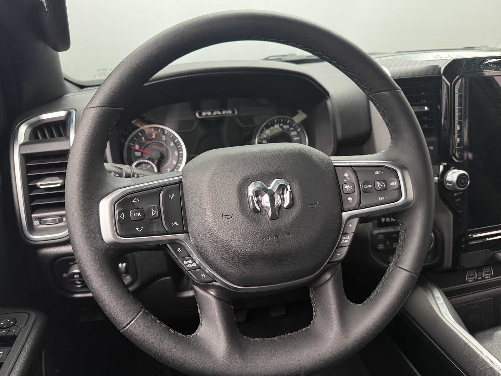 Thumbnail: 2025 RAM 1500 - 5