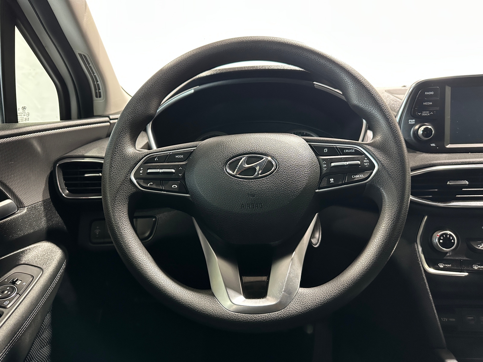 Thumbnail: 2020 Hyundai Santa Fe - 5