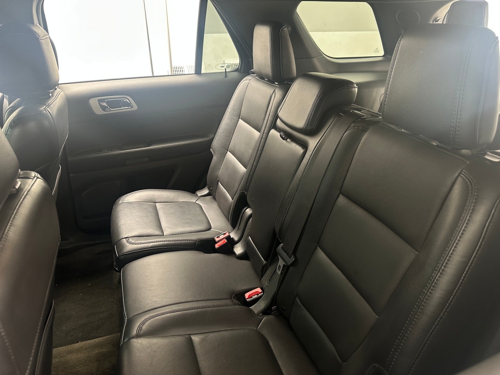 Thumbnail: 2015 Ford Explorer - 5
