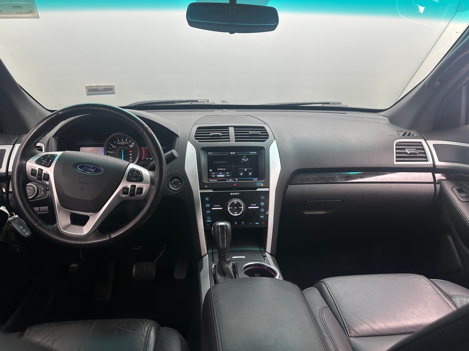 Thumbnail: 2015 Ford Explorer - 2