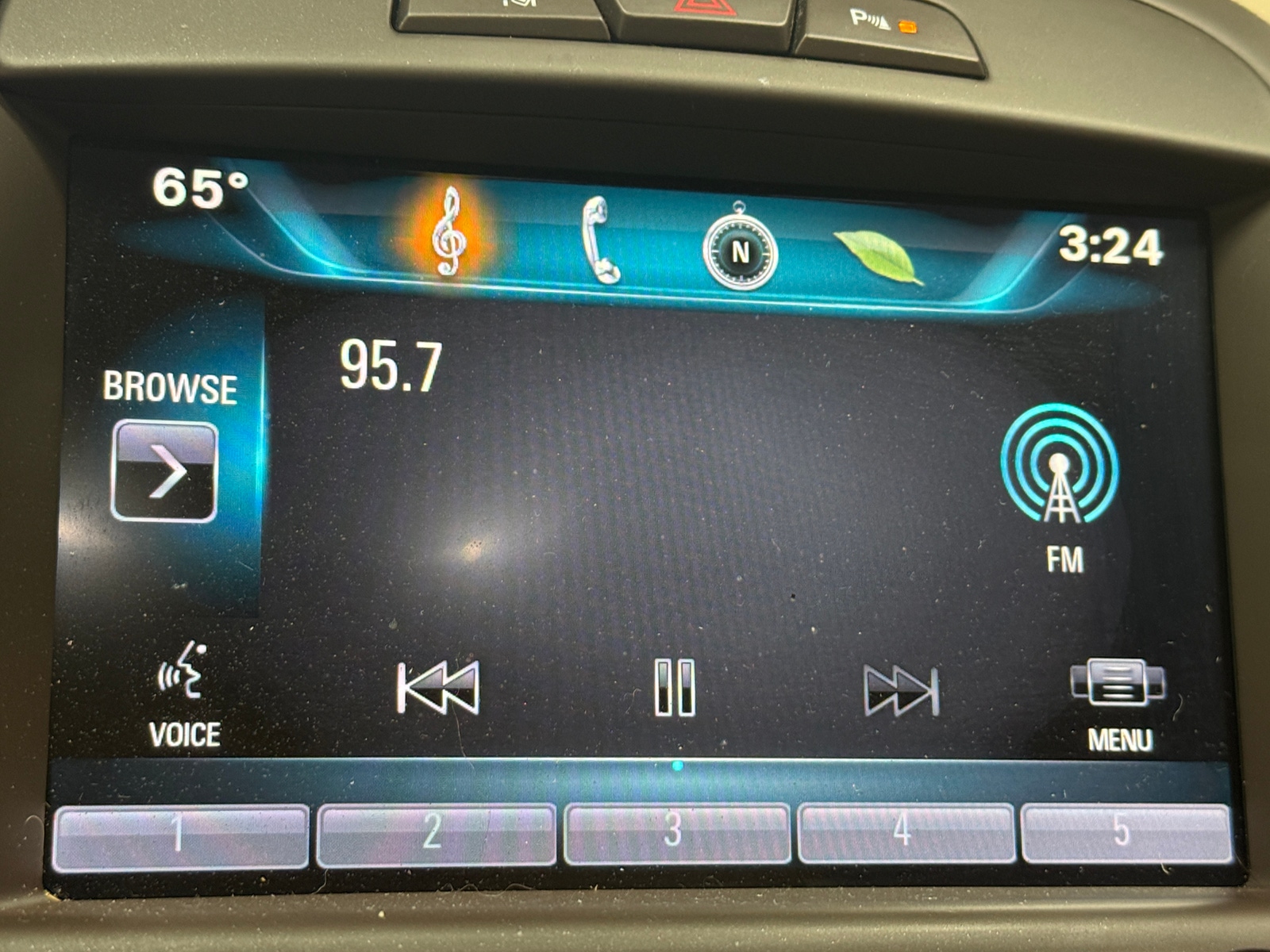 Thumbnail: 2015 Buick LaCrosse - 3