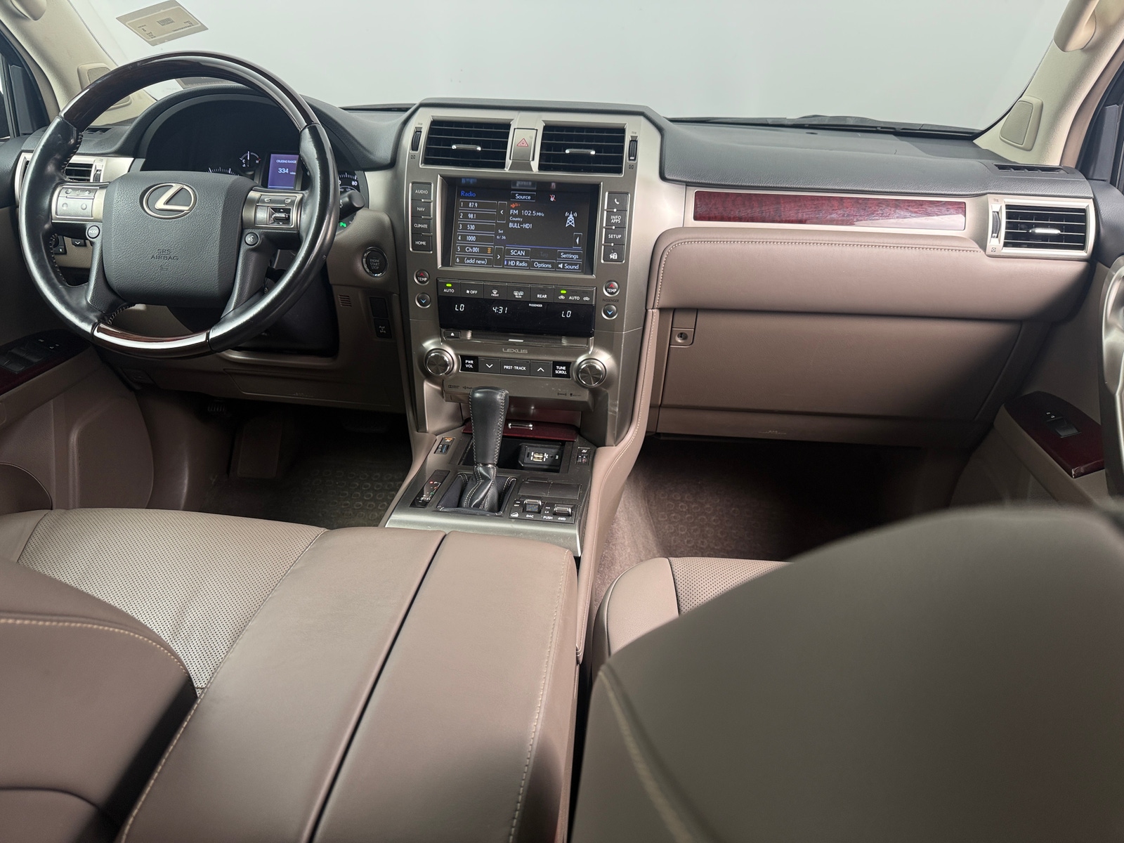 Thumbnail: 2019 Lexus GX - 2