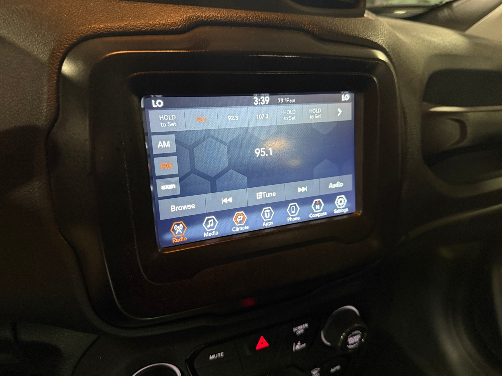 Thumbnail: 2021 Jeep Renegade - 4