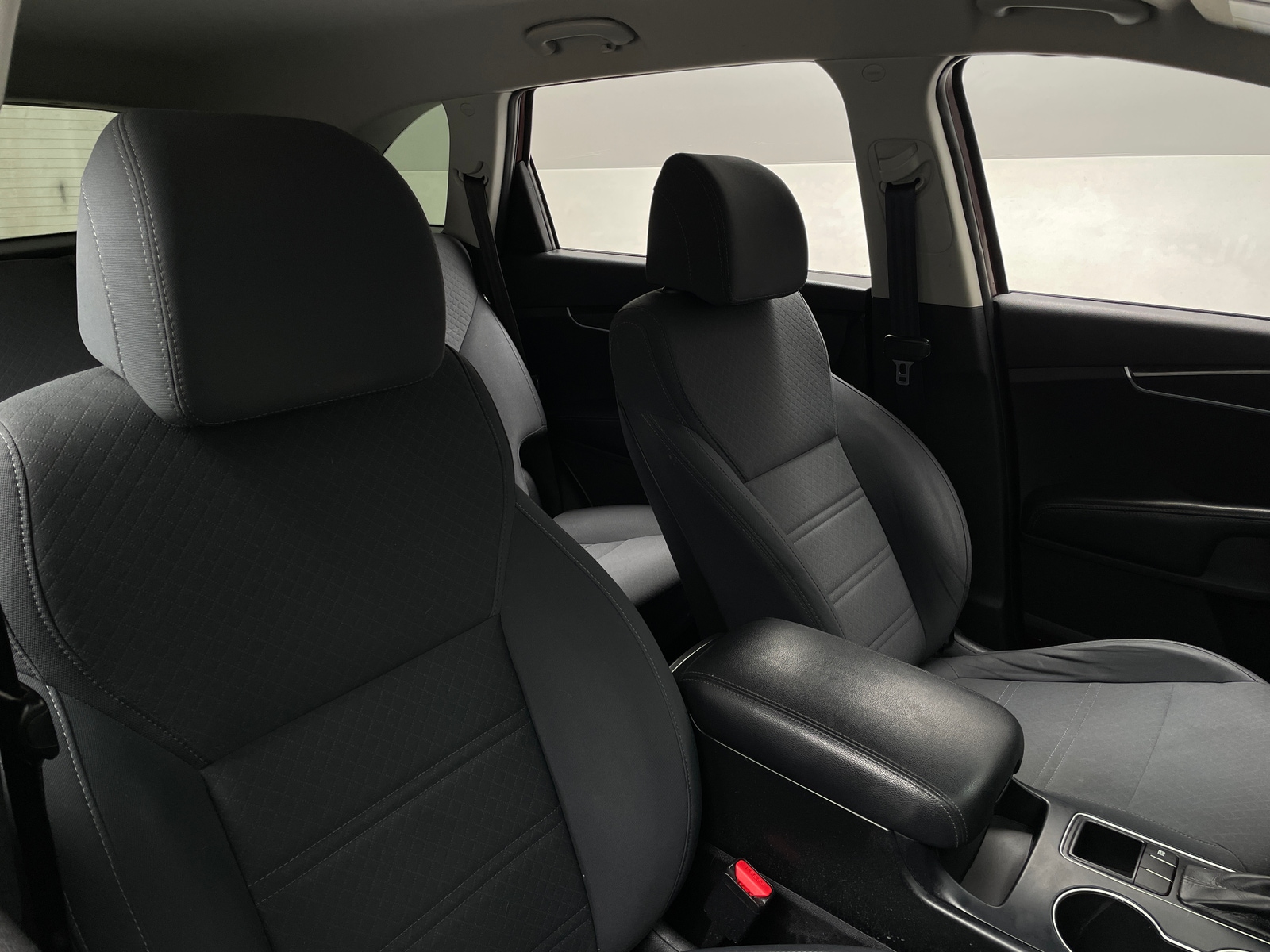 Thumbnail: 2017 Kia Sorento - 2