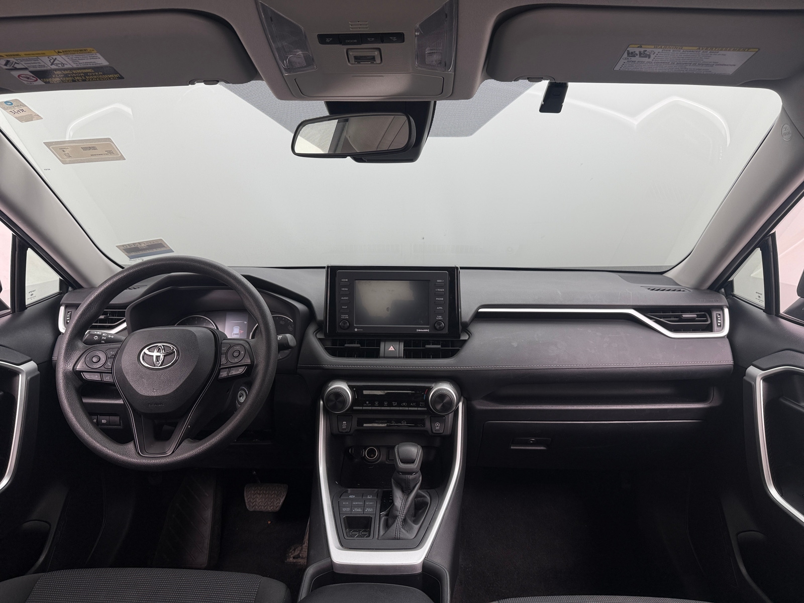 Thumbnail: 2022 Toyota RAV4 - 3