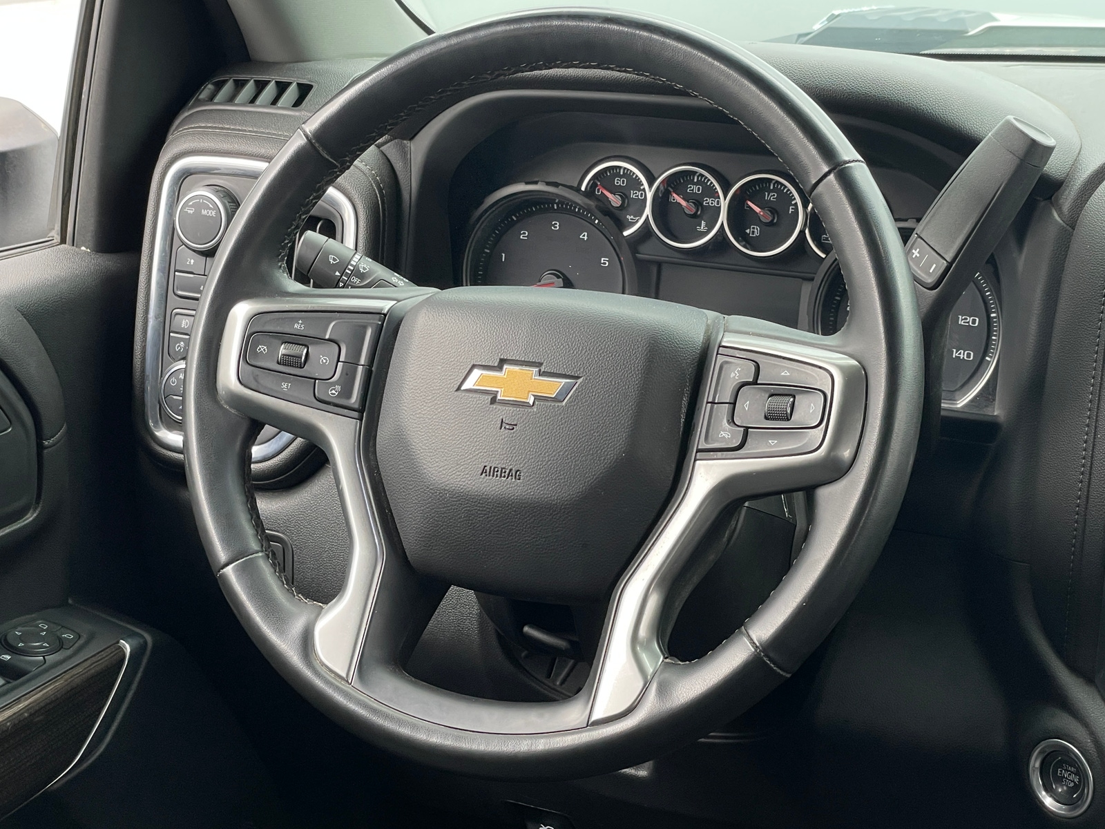 Thumbnail: 2023 Chevrolet Silverado 2500 - 5