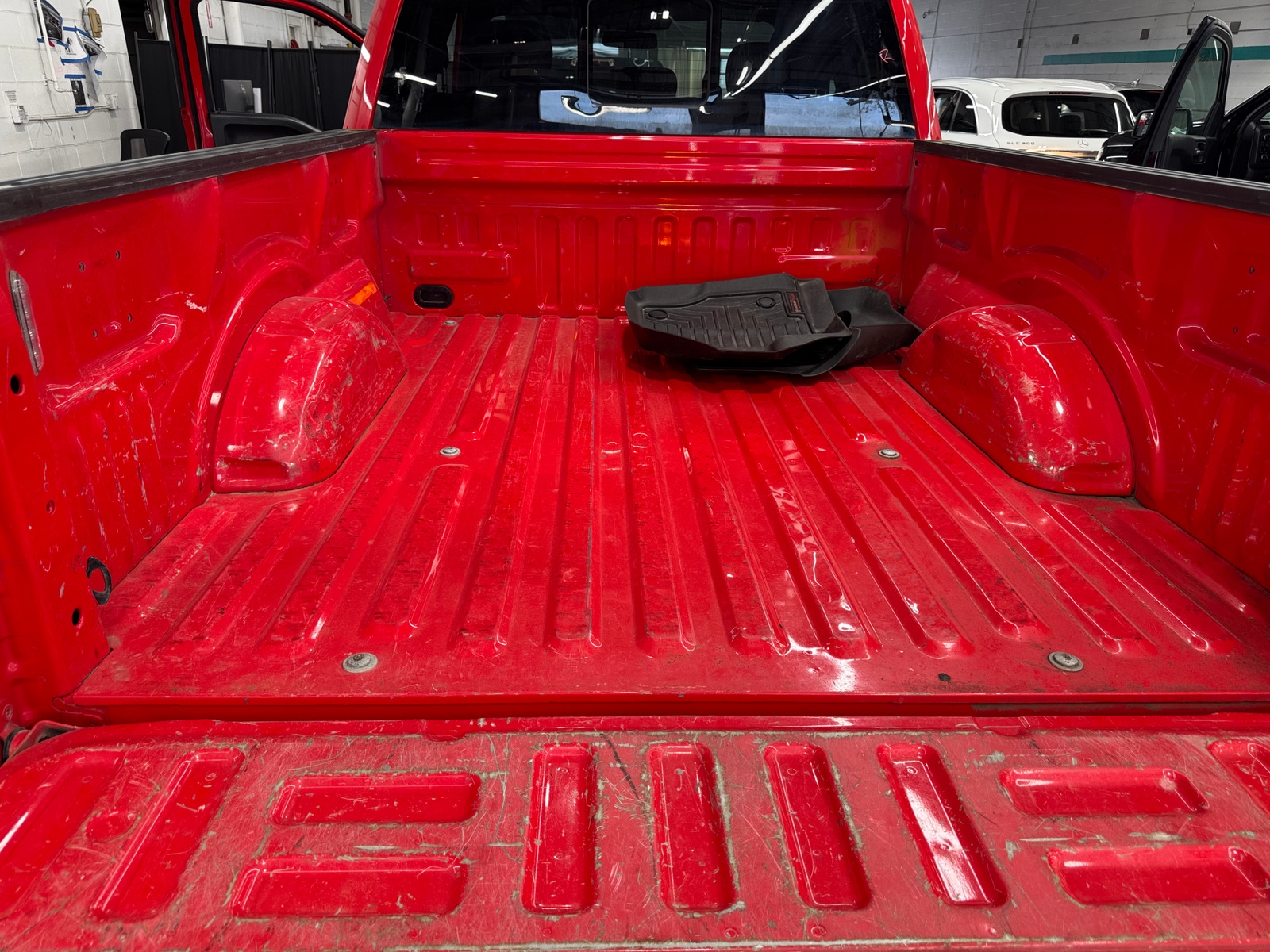Thumbnail: 2019 Ford Econoline - 7