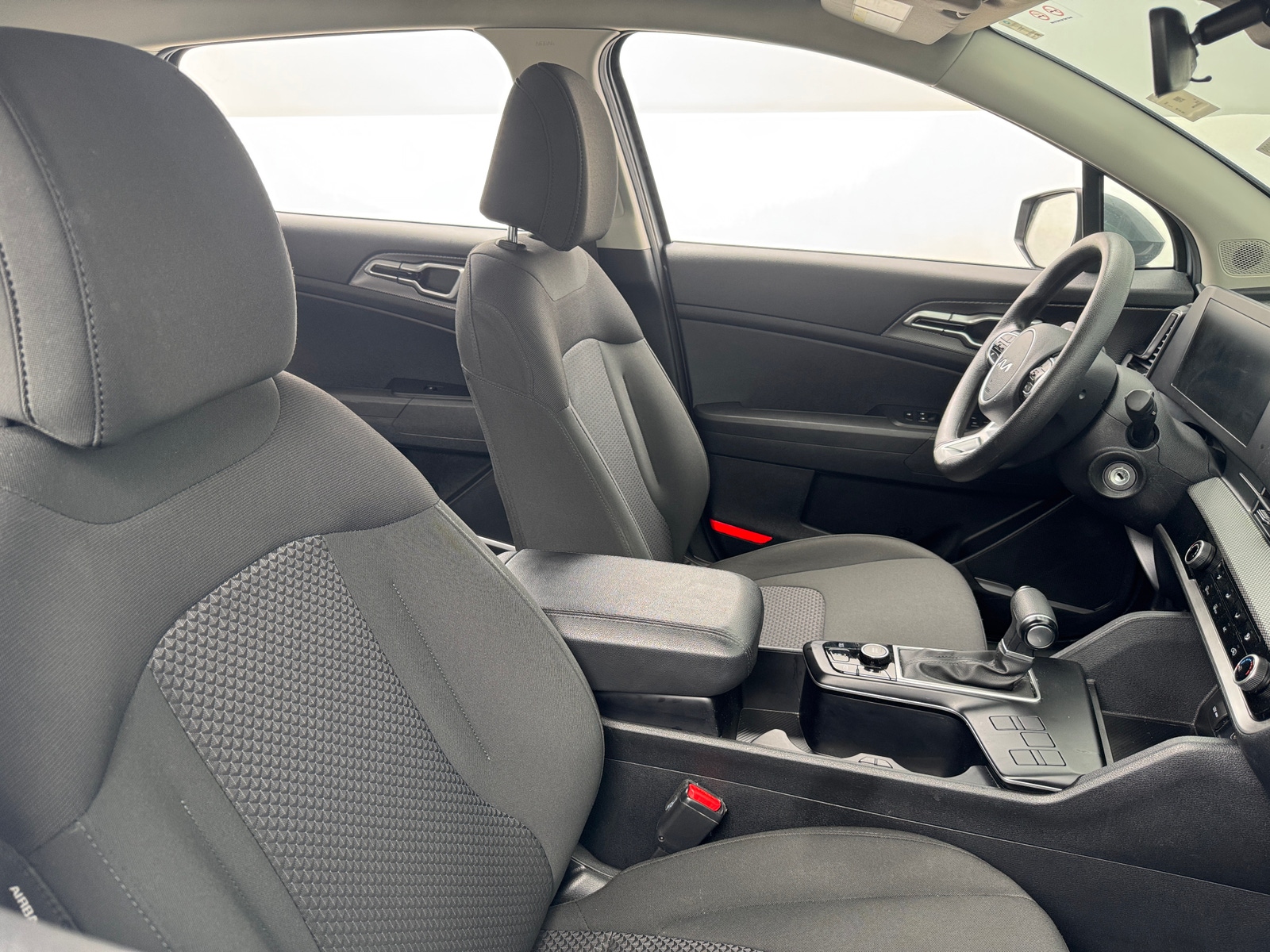 Thumbnail: 2025 Kia Sportage - 2