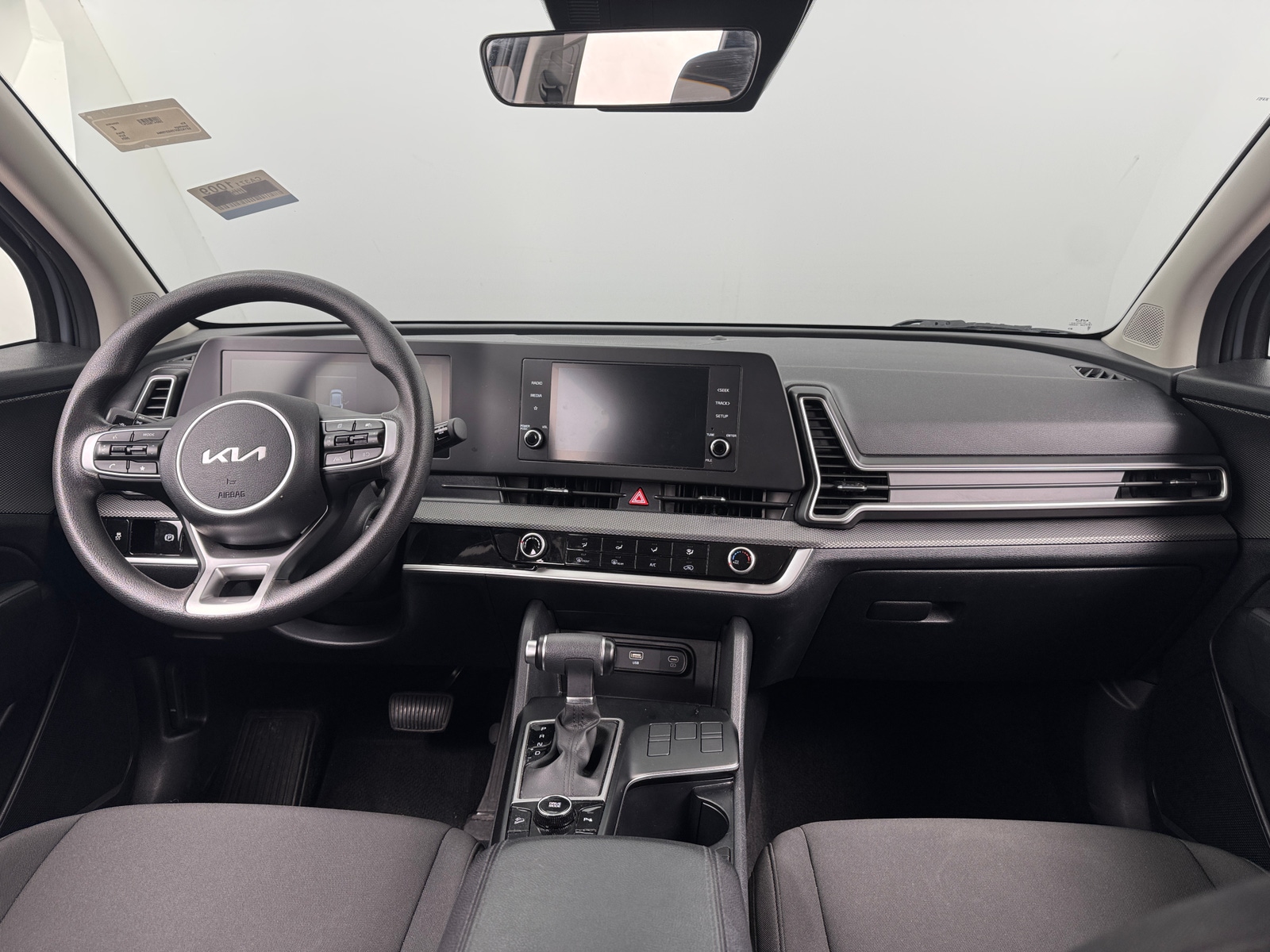 Thumbnail: 2025 Kia Sportage - 3