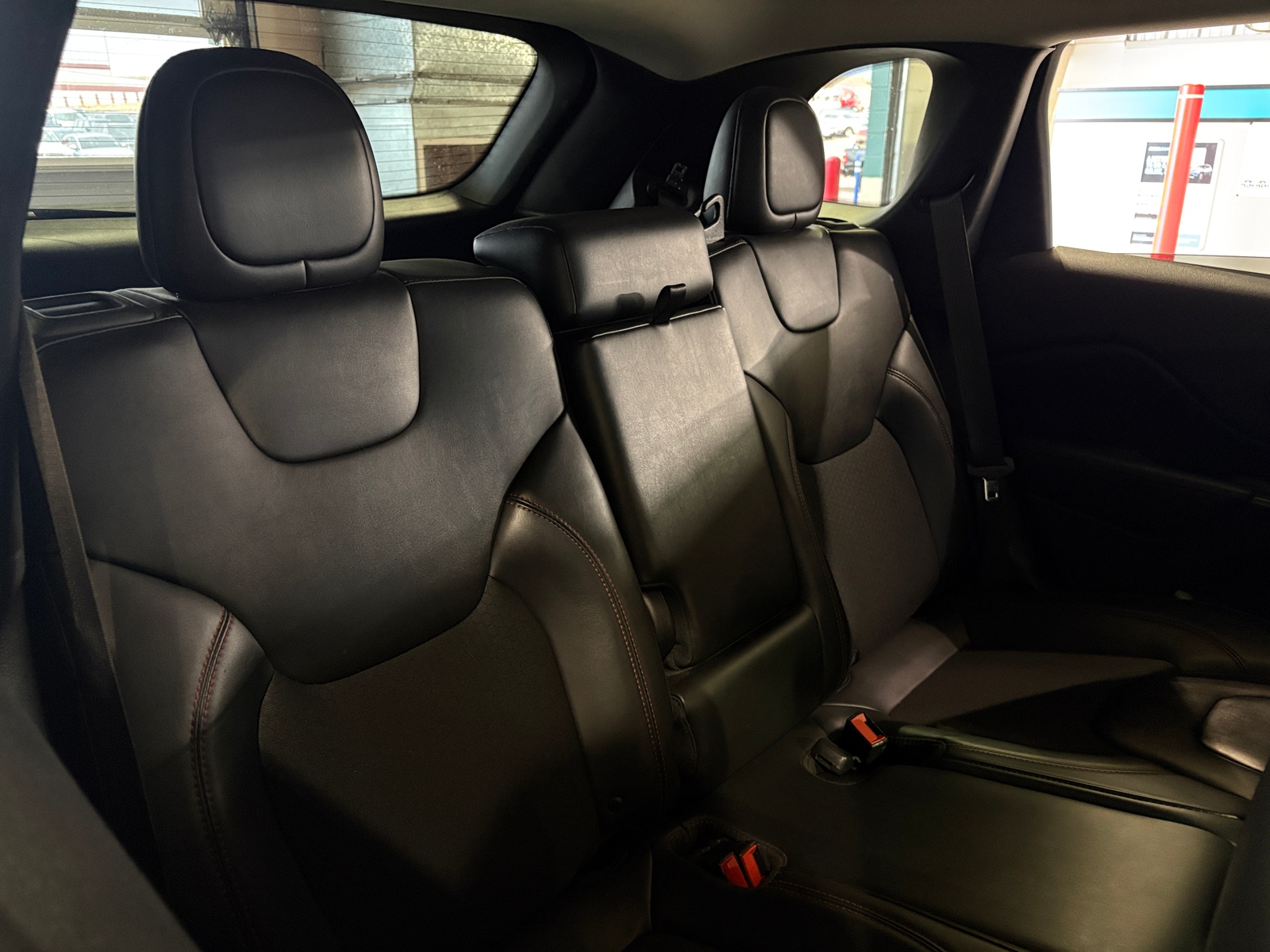 Thumbnail: 2019 Jeep Cherokee - 6