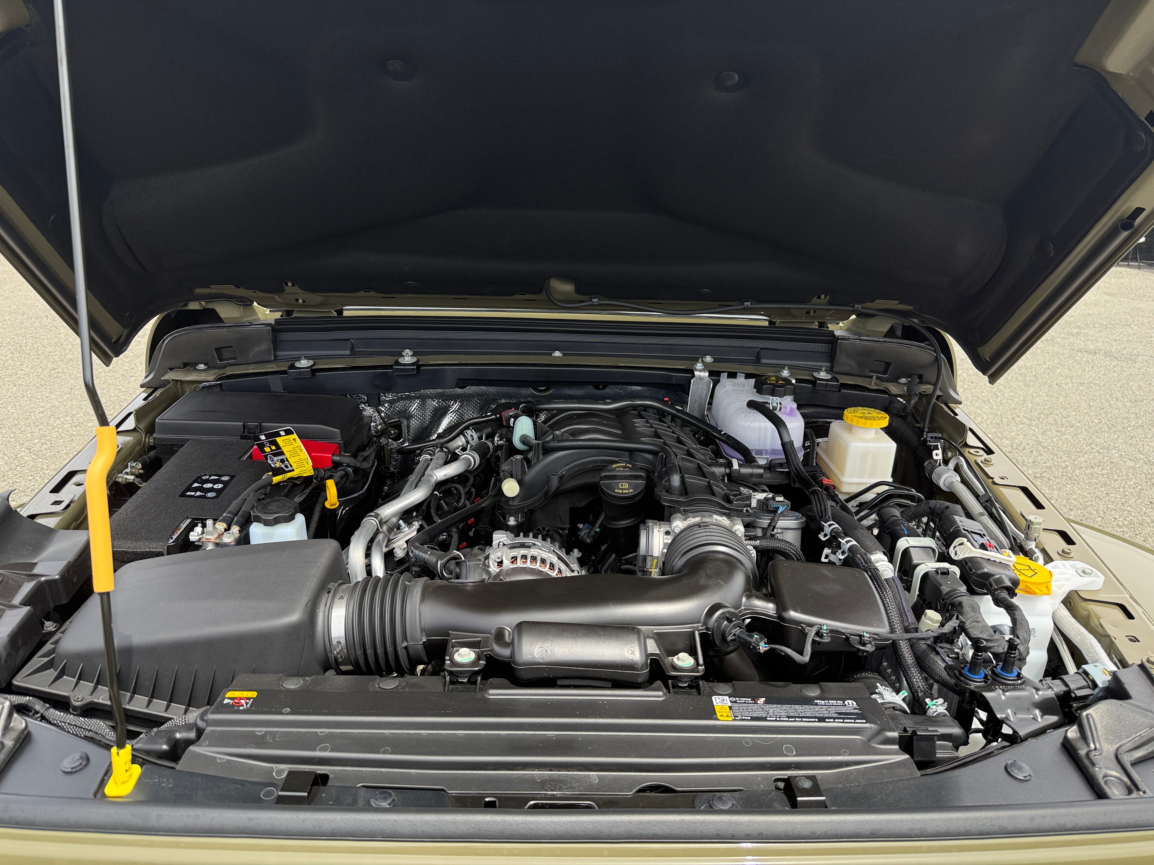 2026 Jeep Gladiator Sport S Auto's photo