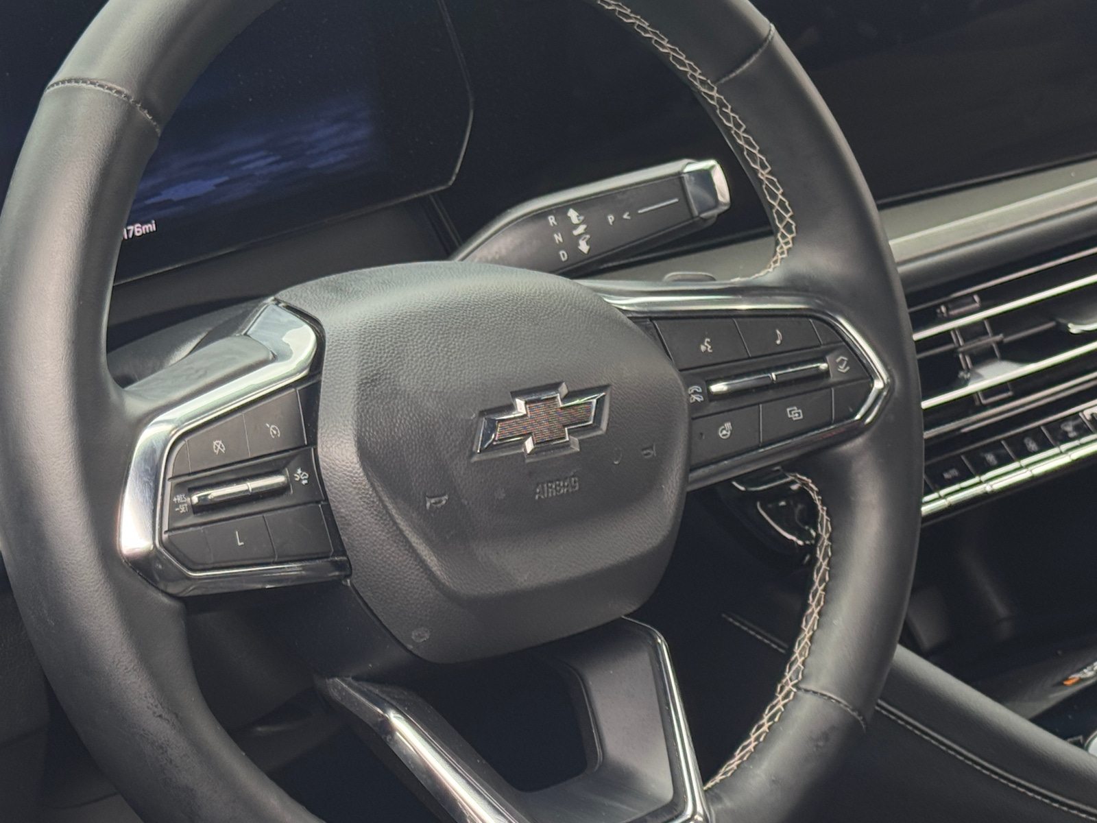 Thumbnail: 2024 Chevrolet Traverse - 5