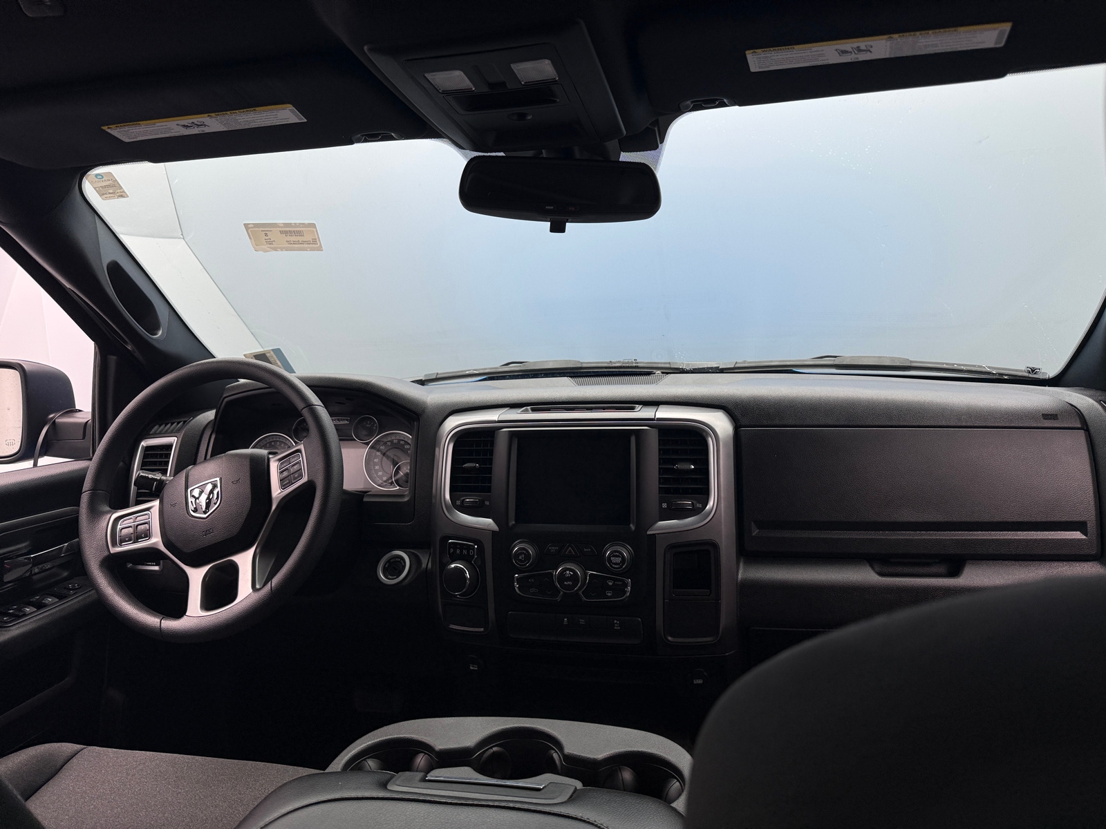 Thumbnail: 2021 RAM 1500 Classic - 3