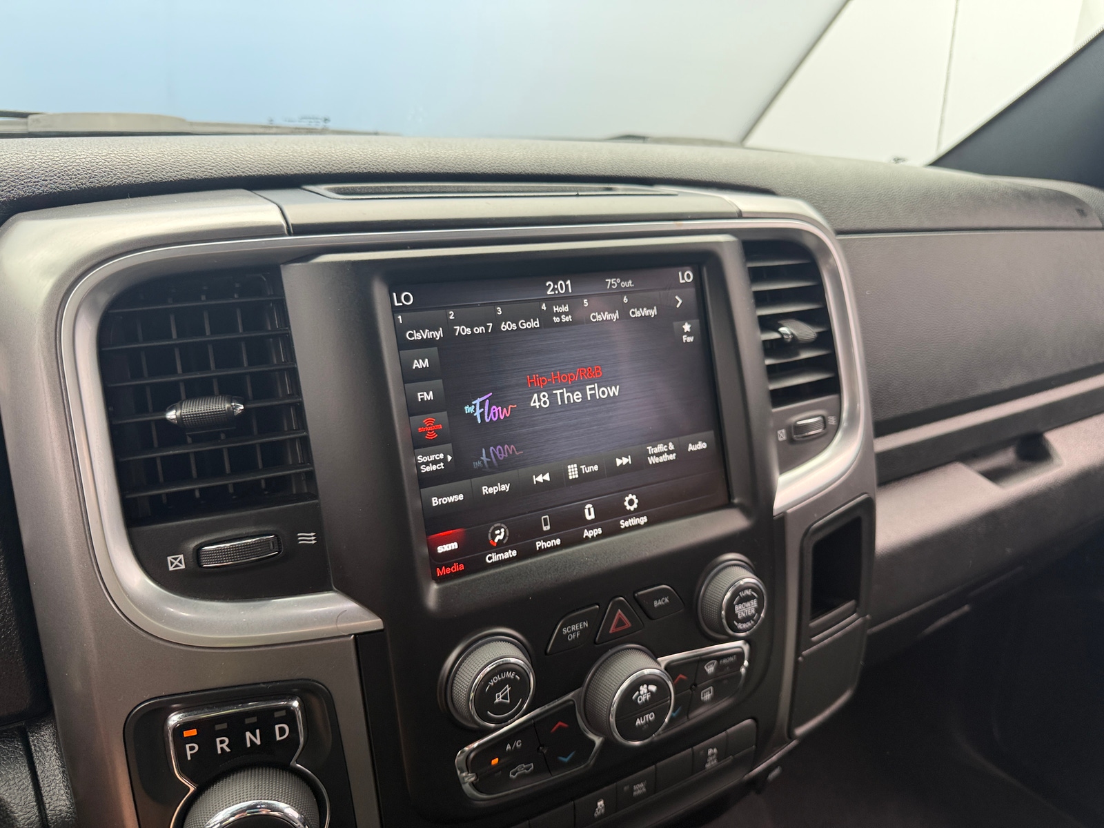 Thumbnail: 2021 RAM 1500 Classic - 4