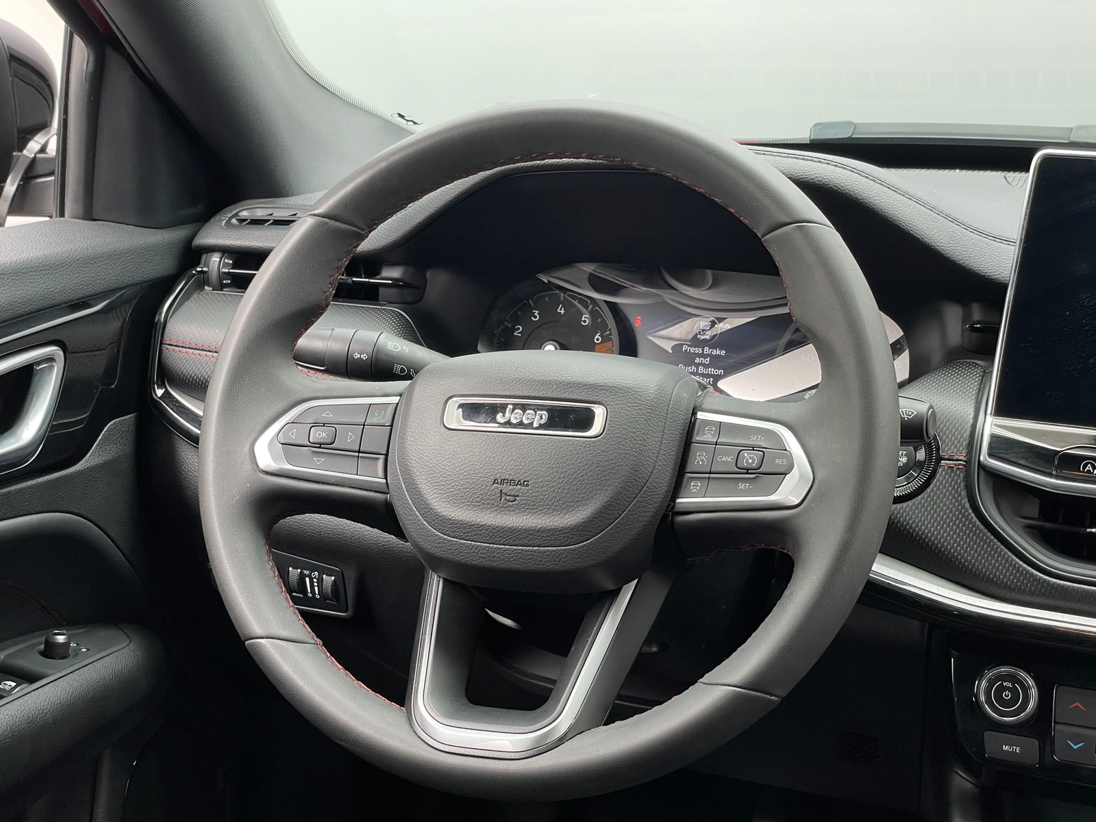 Thumbnail: 2025 Jeep Compass - 4