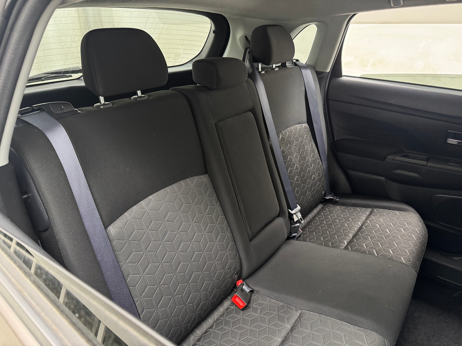 Thumbnail: 2020 Mitsubishi Outlander Sport - 6