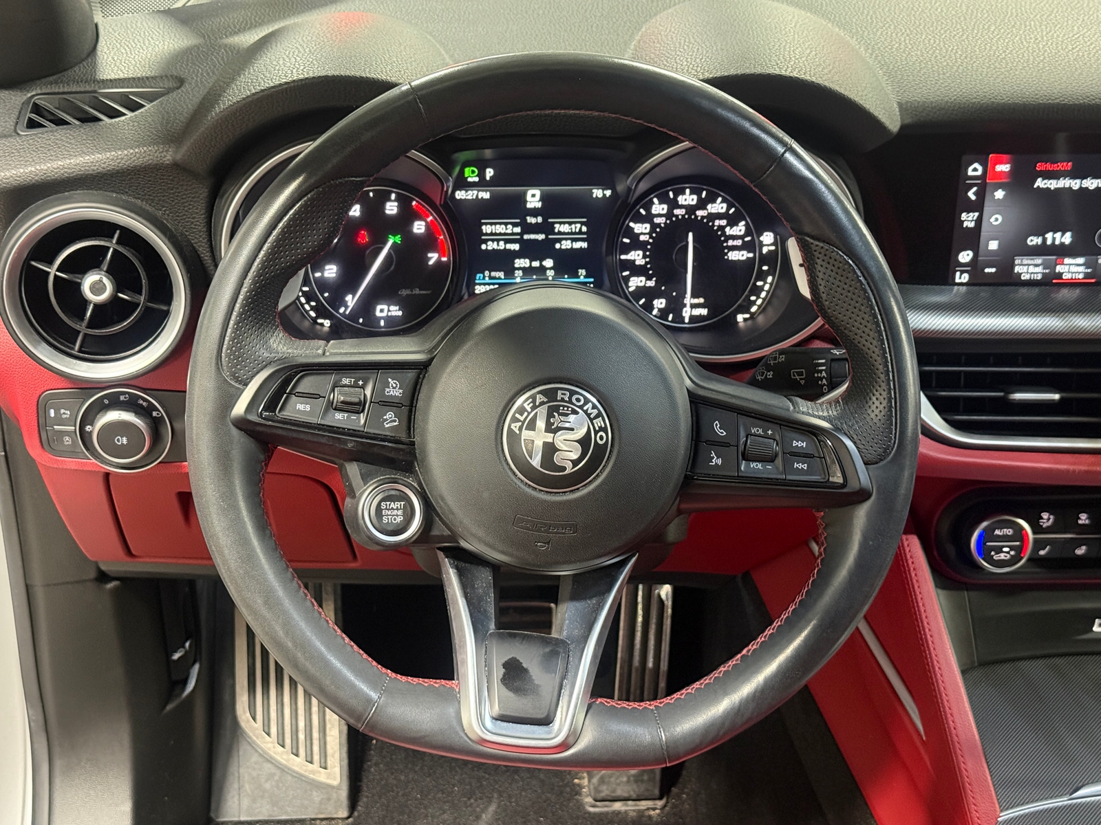 Thumbnail: 2020 Alfa Romeo Stelvio - 4