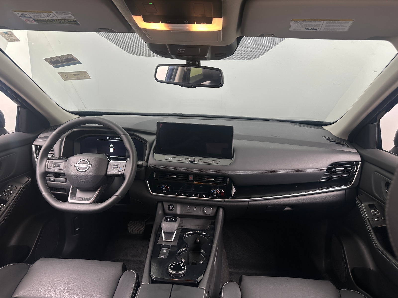 Thumbnail: 2025 Nissan Rogue - 2