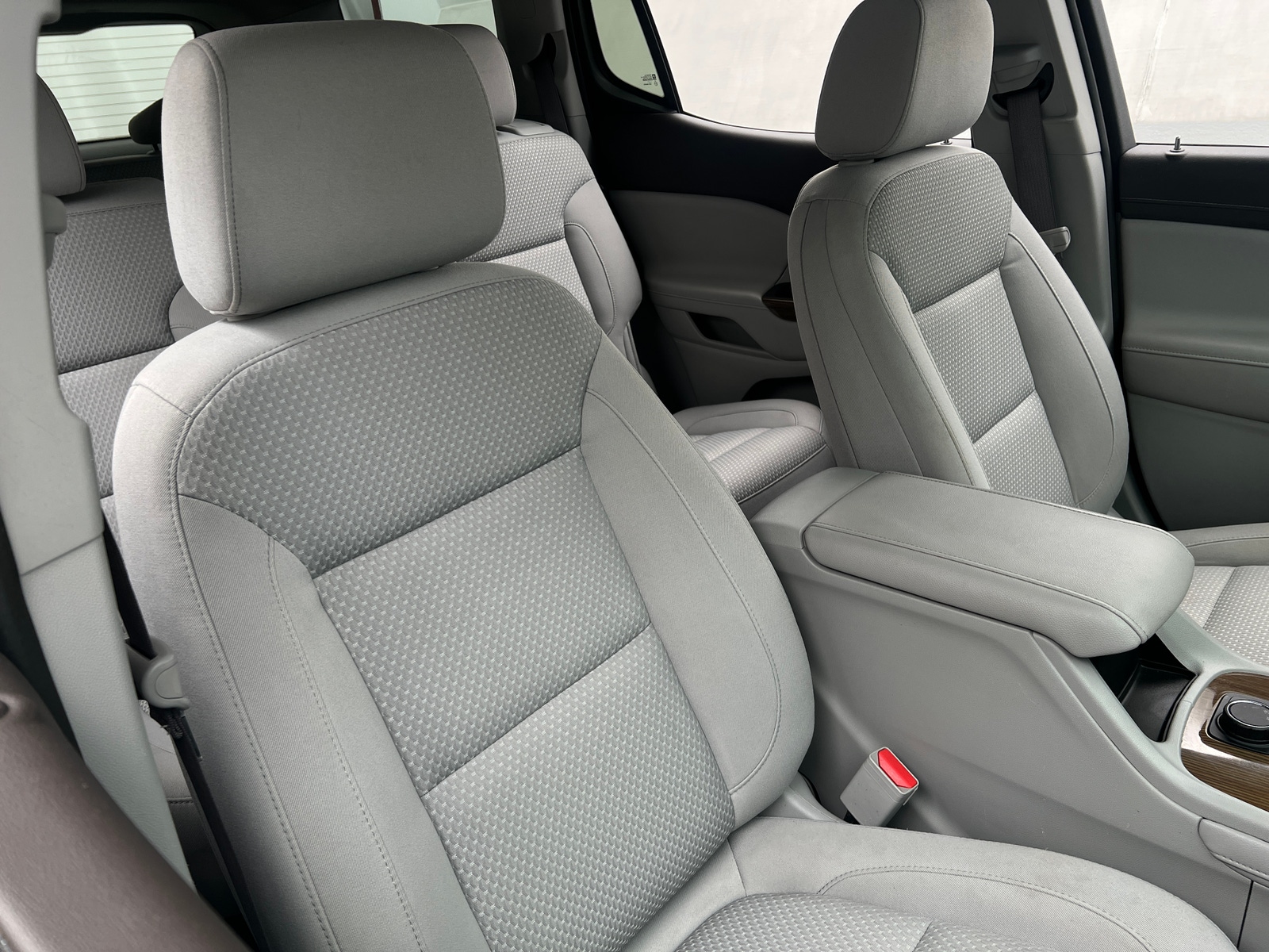 Thumbnail: 2022 GMC Acadia - 2