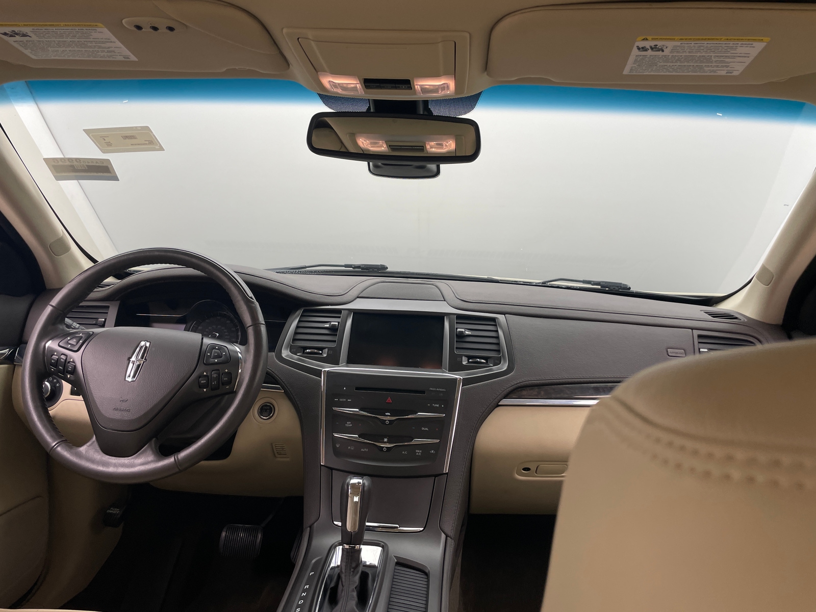Thumbnail: 2014 Lincoln MKS - 2