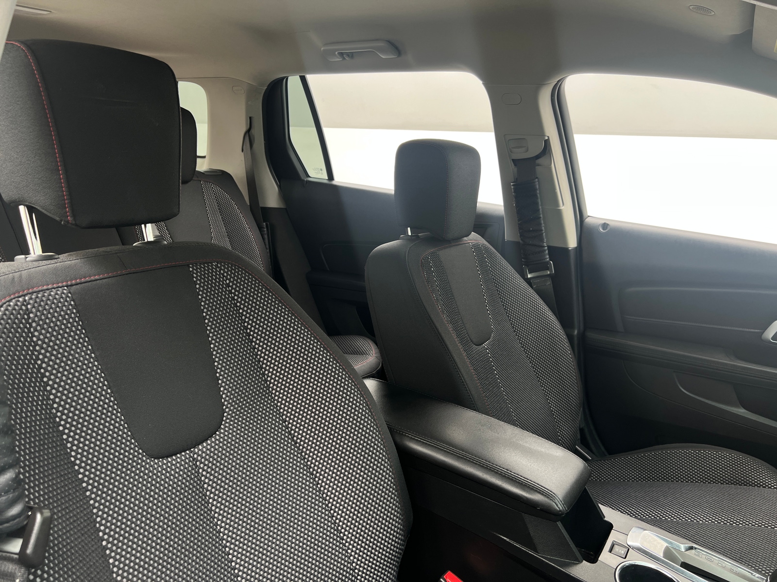 Thumbnail: 2017 GMC Terrain - 2