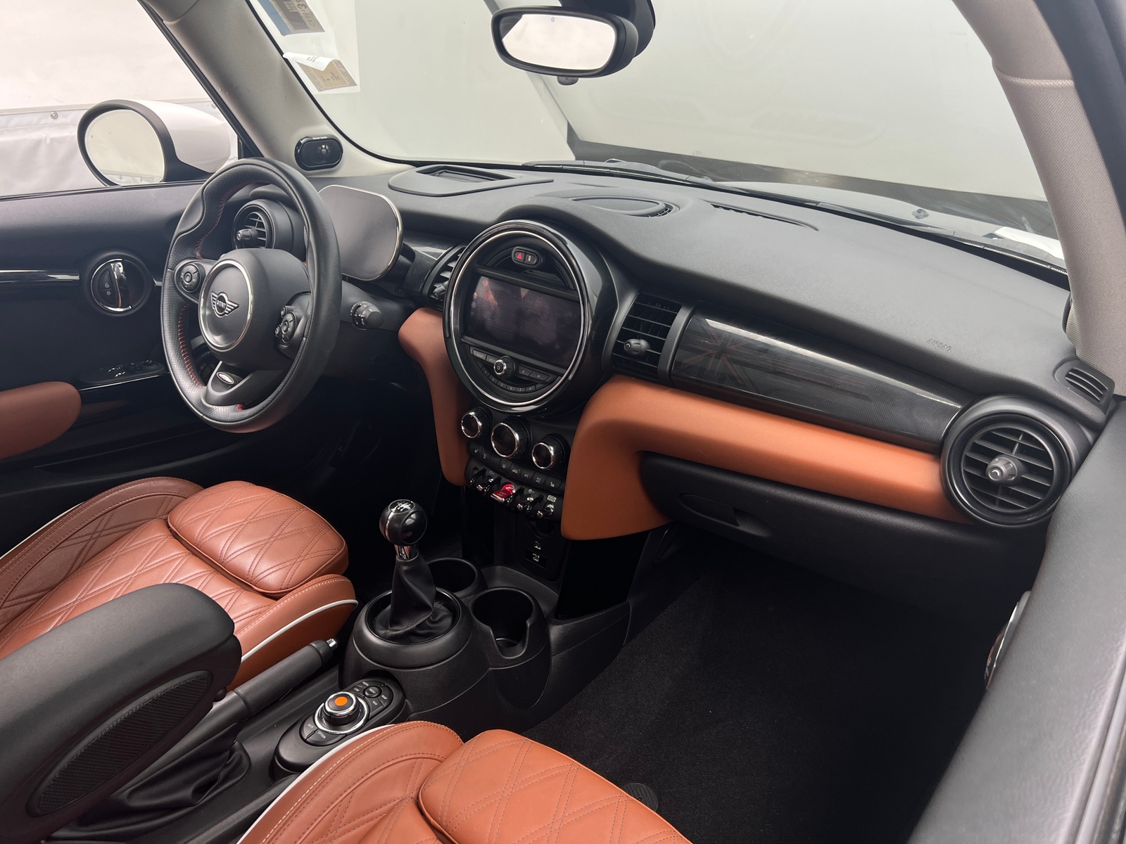Thumbnail: 2021 MINI Cooper Hardtop - 2