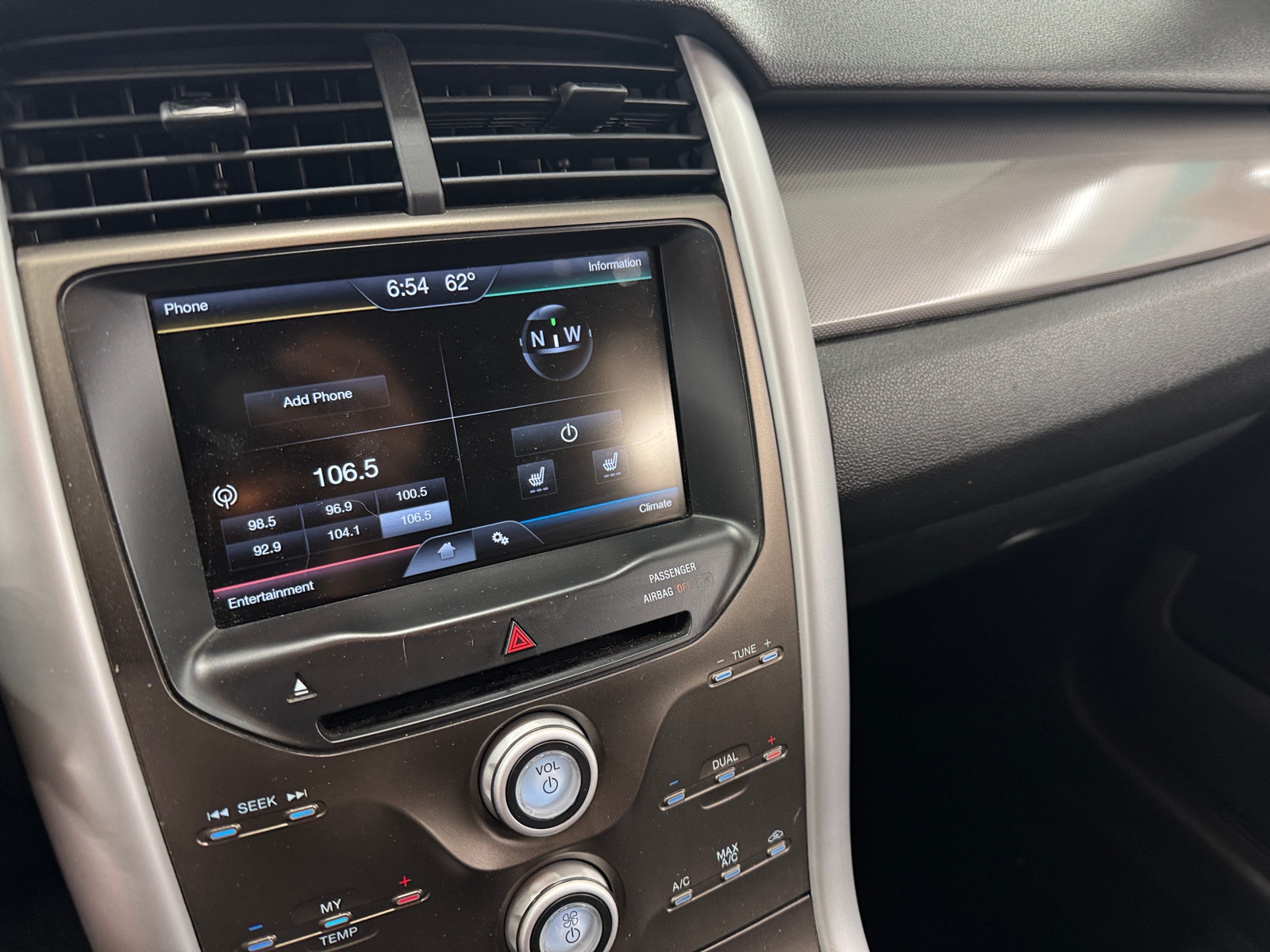 Thumbnail: 2014 Ford Edge - 4