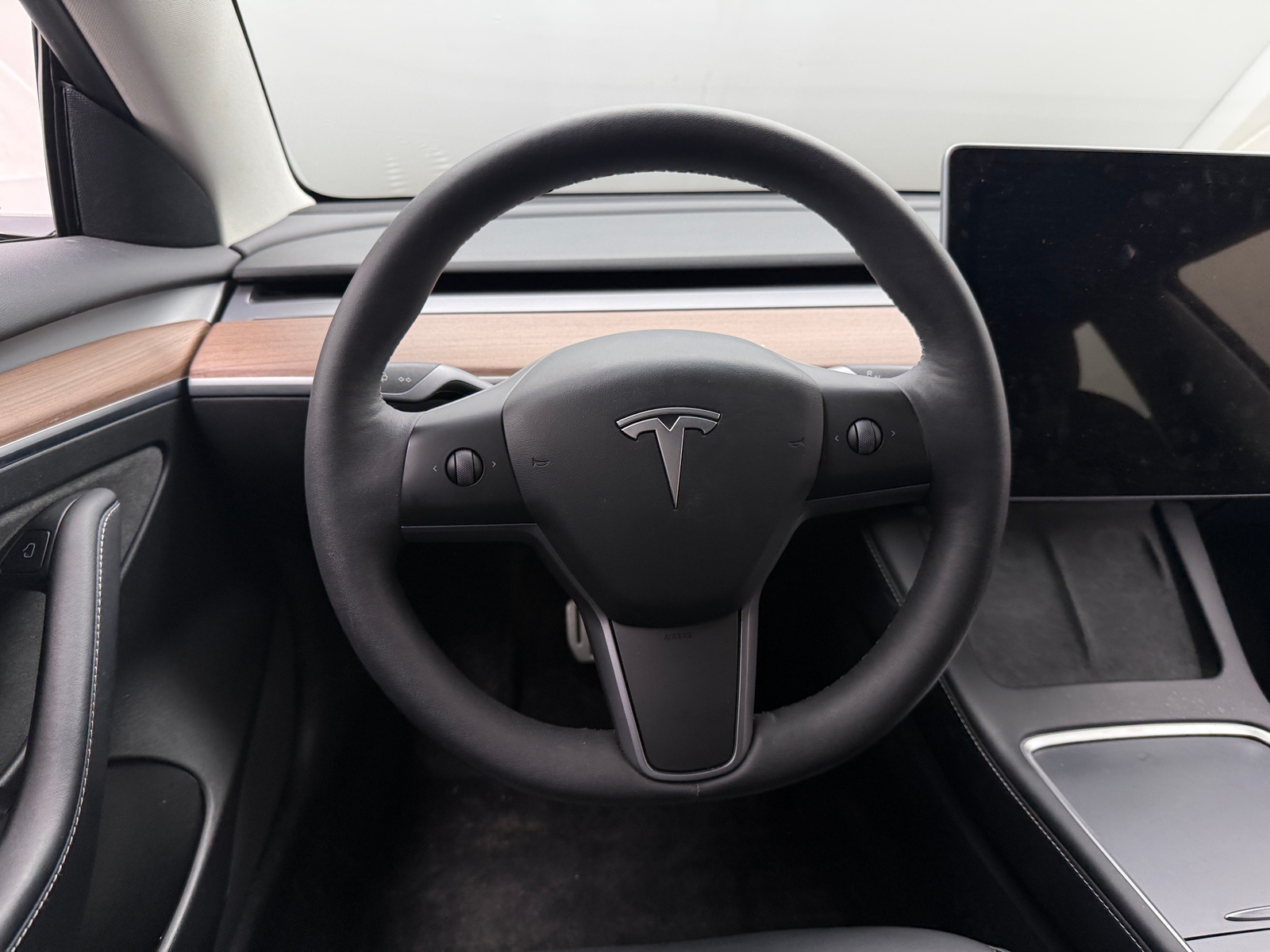Thumbnail: 2022 Tesla Model 3 - 4