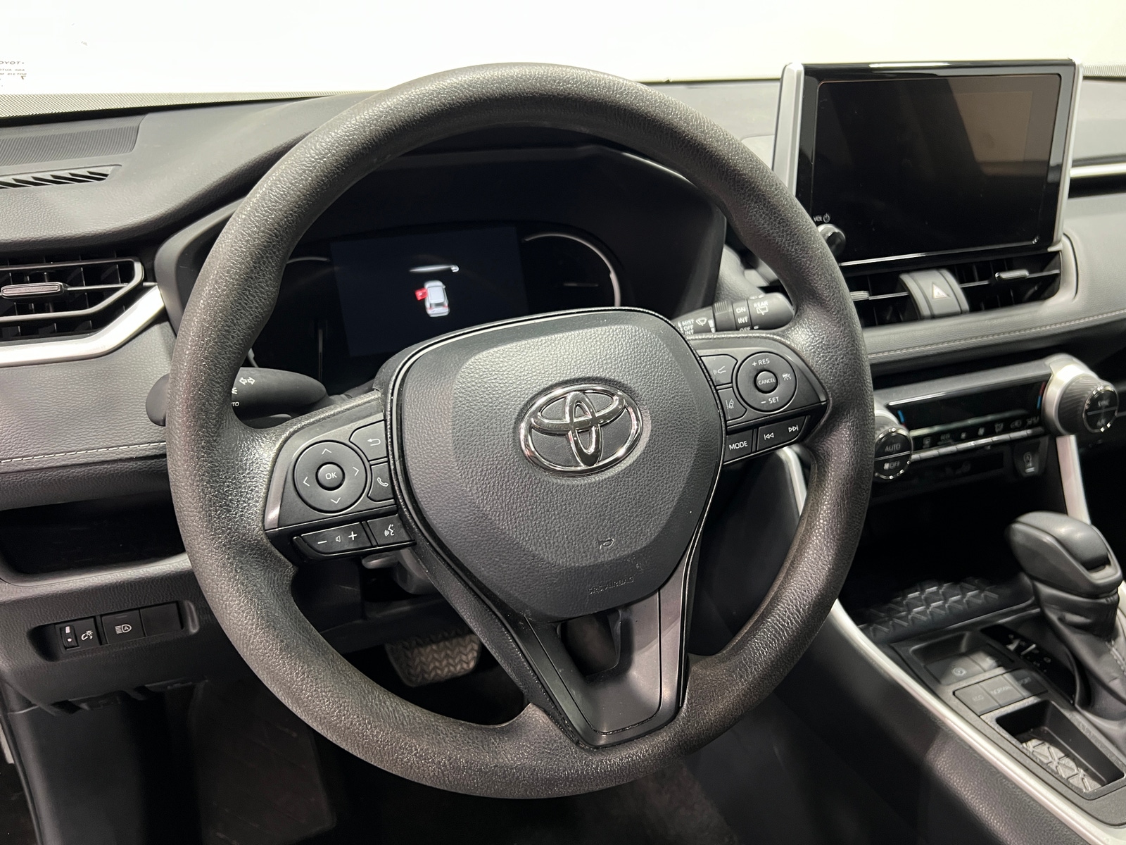 Thumbnail: 2025 Toyota RAV4 - 5