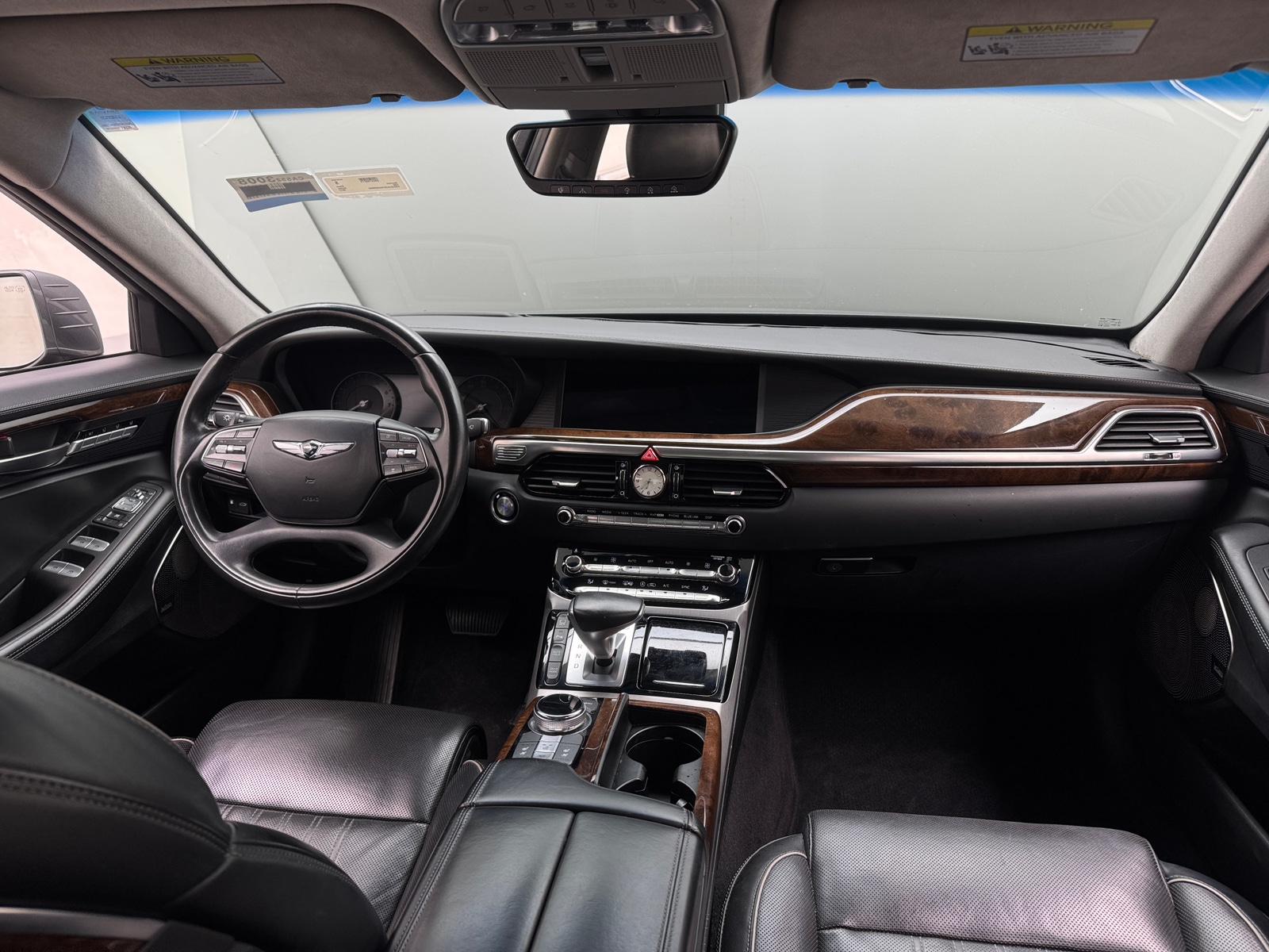 Thumbnail: 2017 Genesis G90 - 2