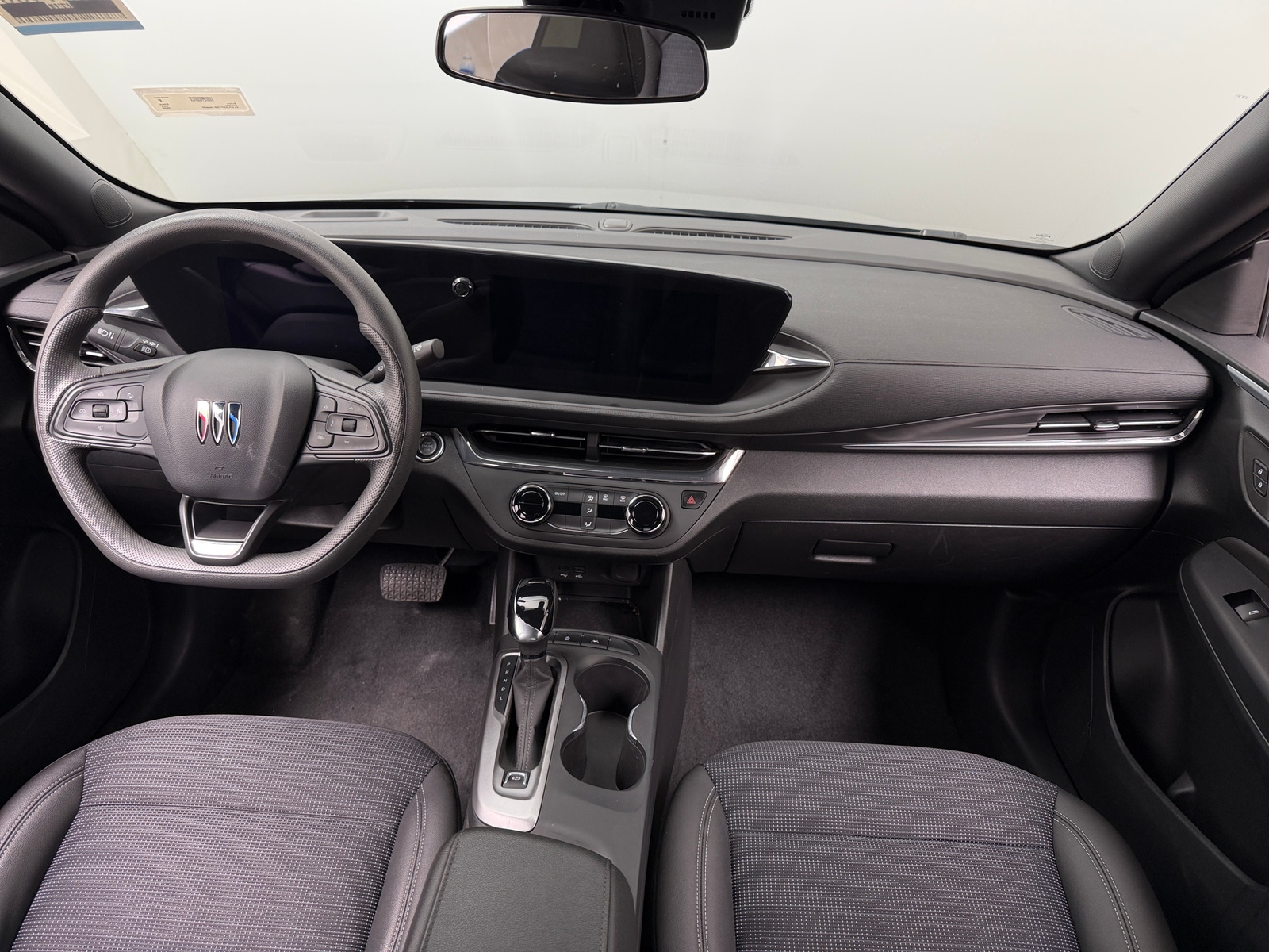 Thumbnail: 2025 Buick Envista - 2