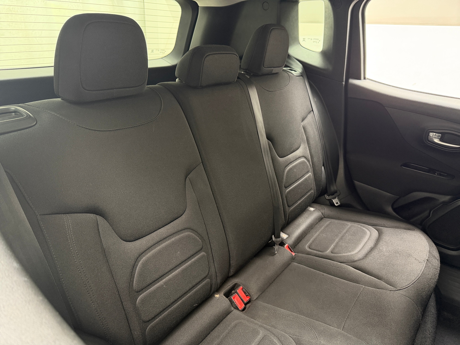 Thumbnail: 2021 Jeep Renegade - 6