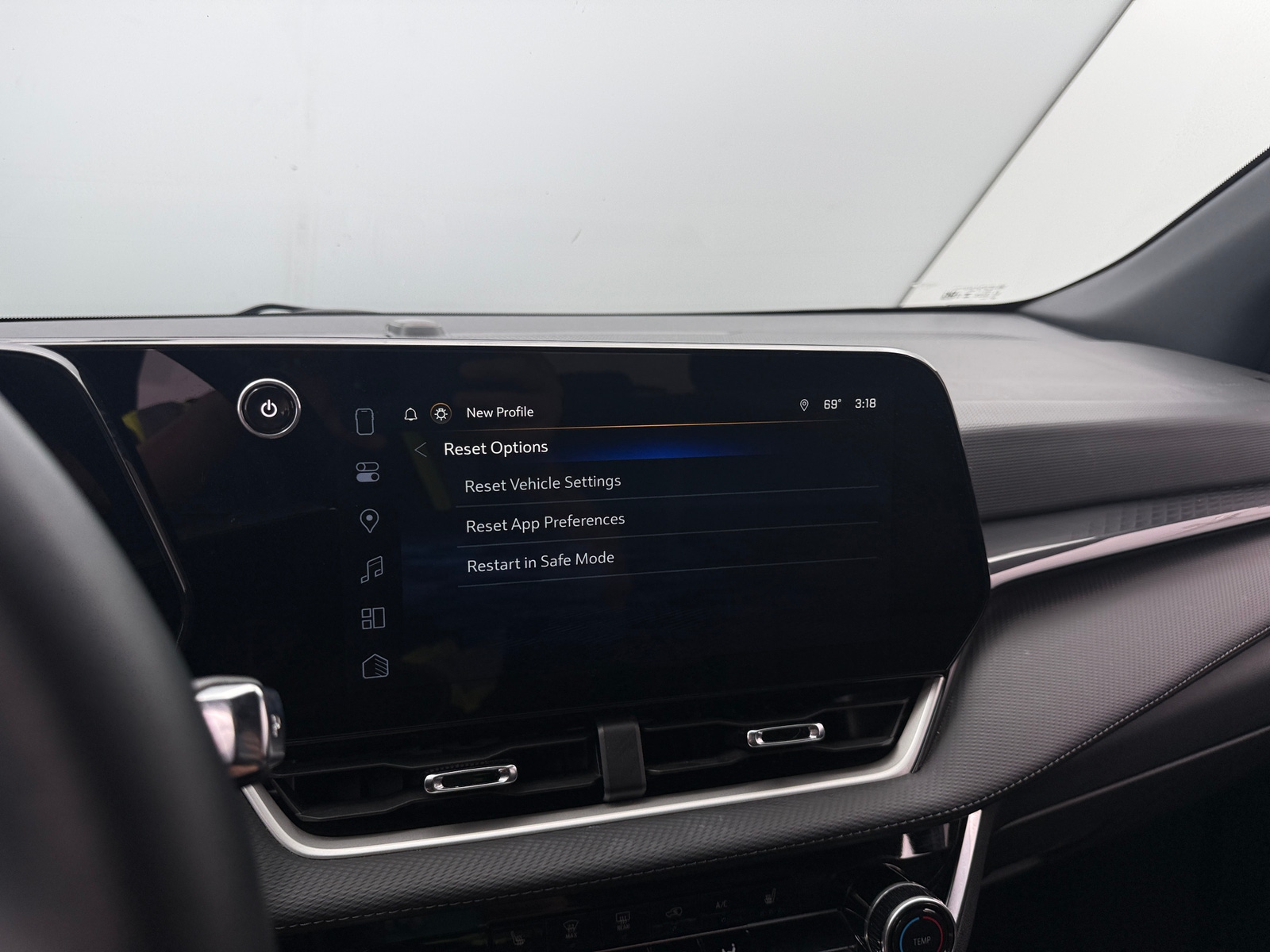 Thumbnail: 2025 Chevrolet Equinox - 4