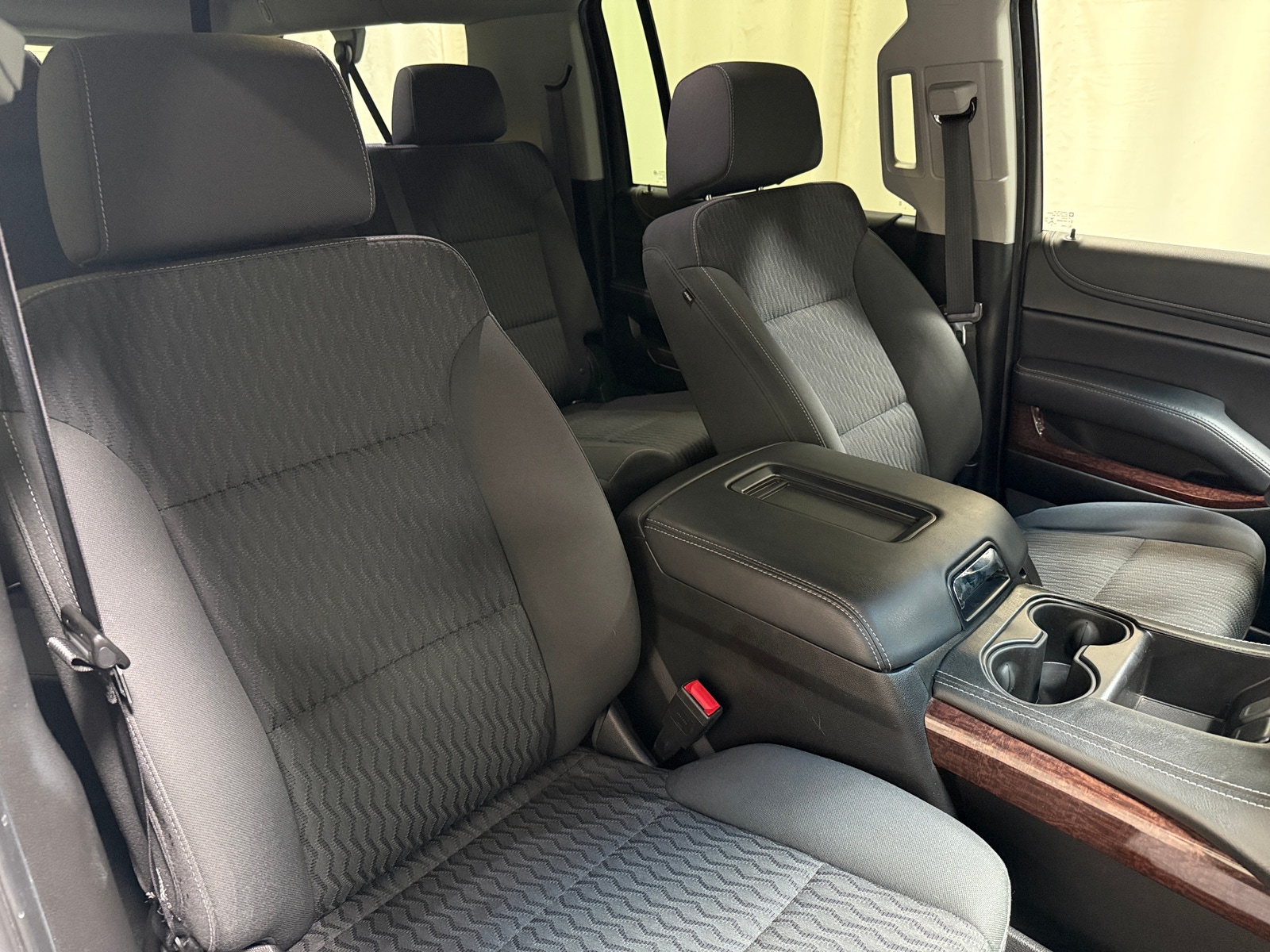Thumbnail: 2019 GMC Yukon XL - 2