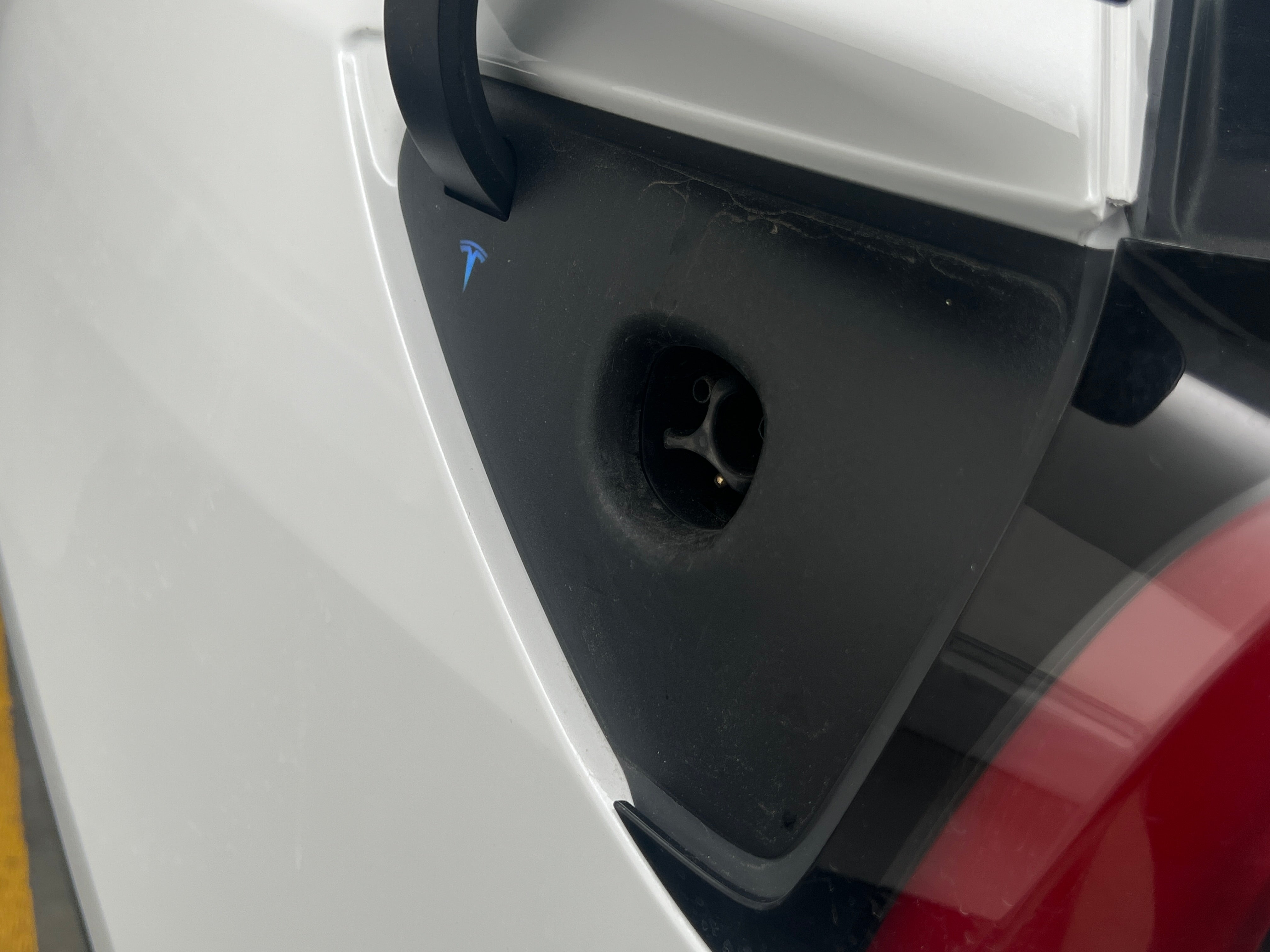 2021 Tesla Model Y Long Range - Photo 3