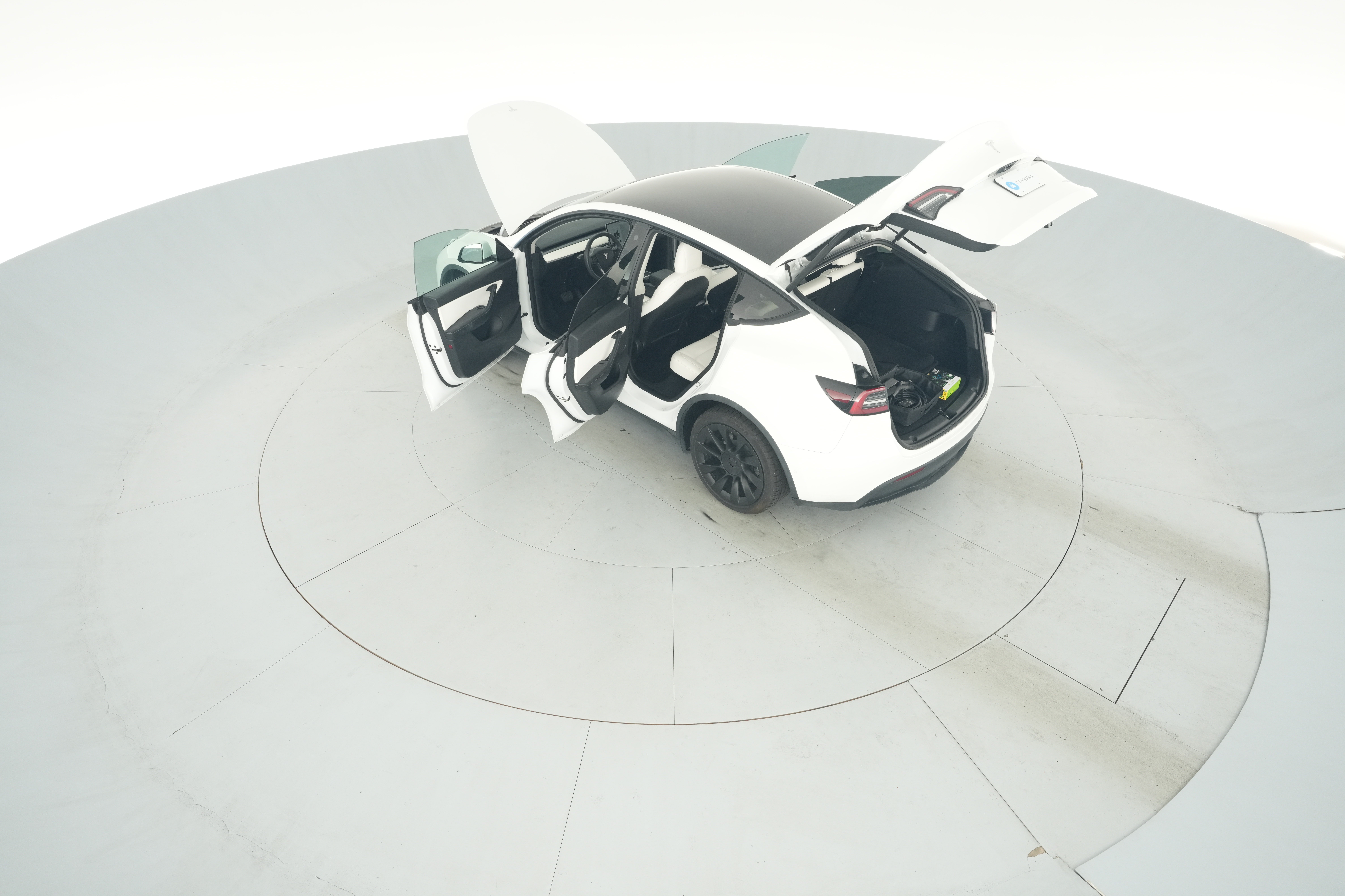 2021 Tesla Model Y Long Range - Photo 52