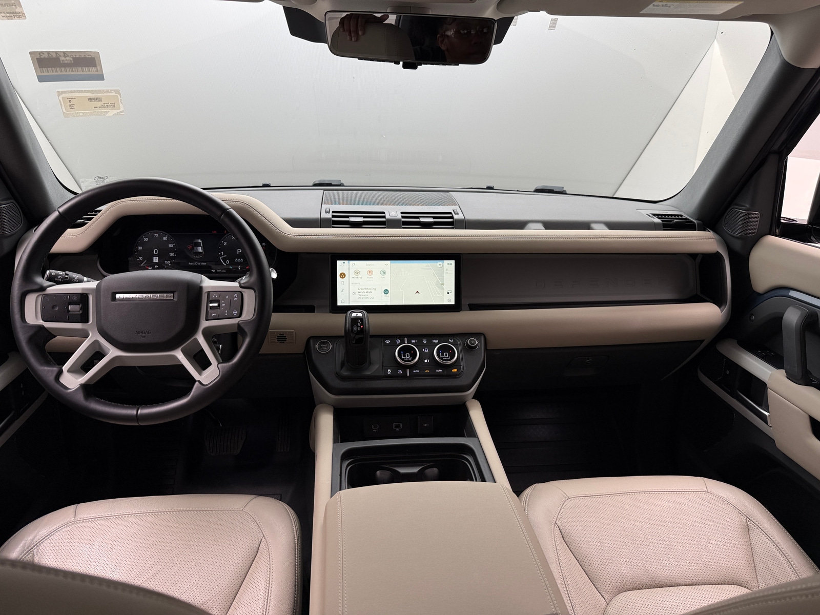 Thumbnail: 2024 Land Rover Defender - 2